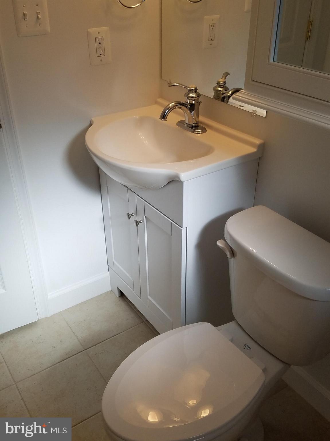 PALISADE GARDENS - Residential Lease