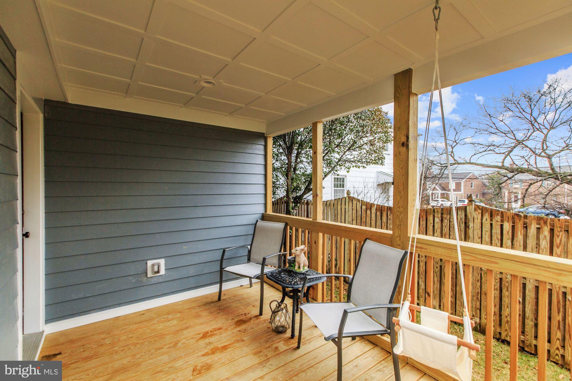 ARLINGTON - Residential