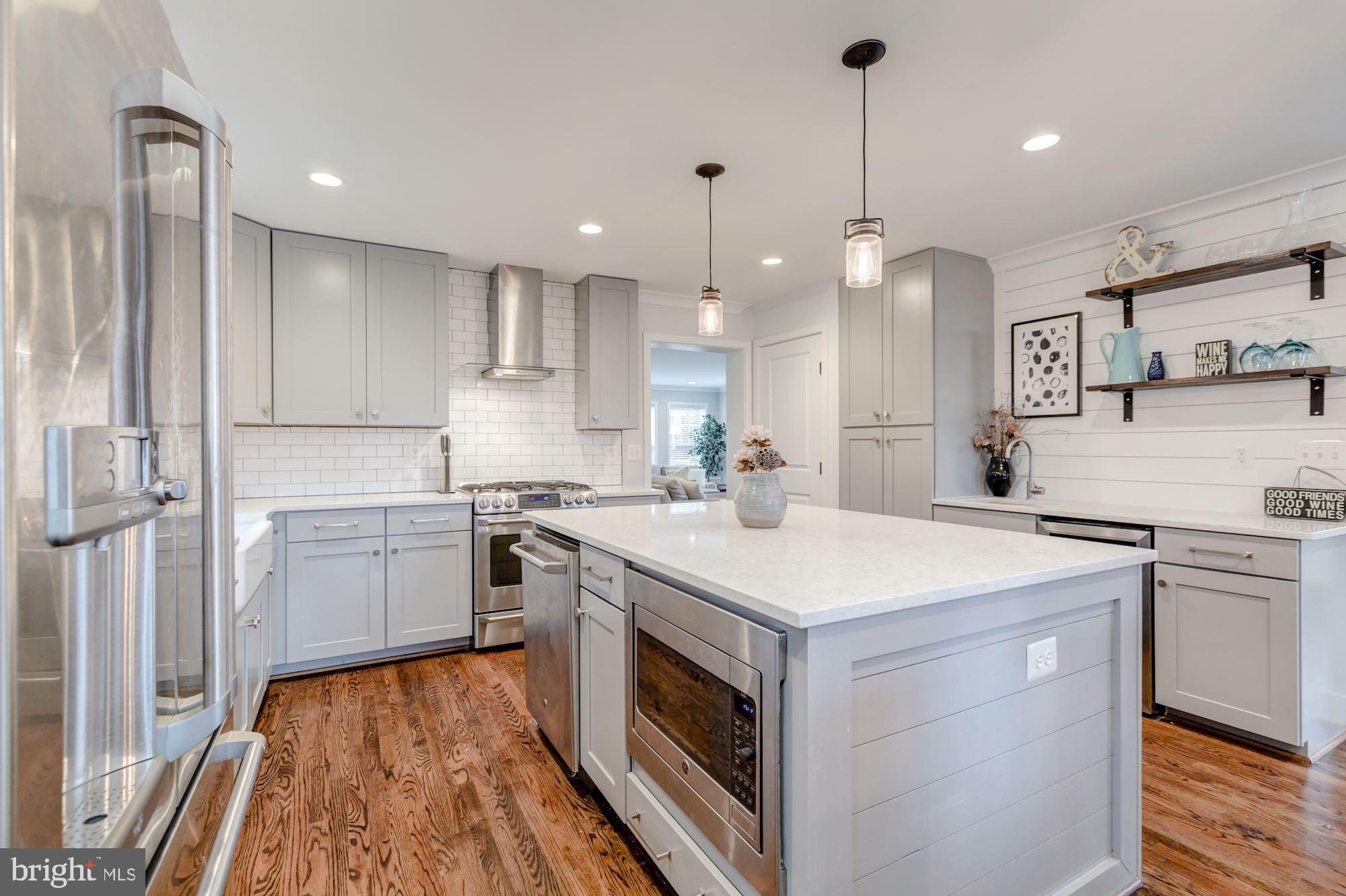 ARLINGTON - Residential