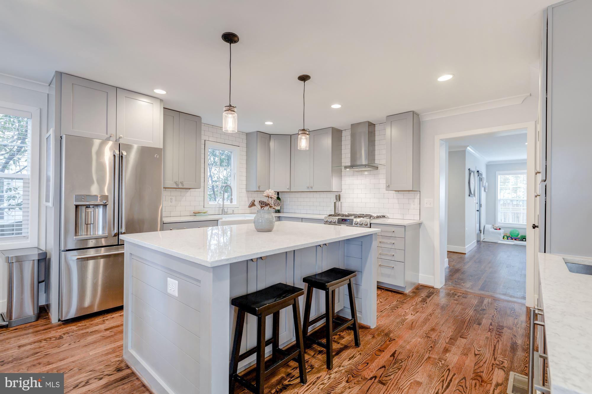 ARLINGTON - Residential