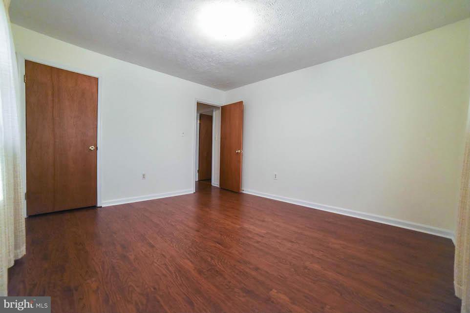 BEVERLY ESTATES - Residential