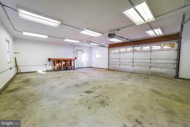 BEVERLY ESTATES - Residential