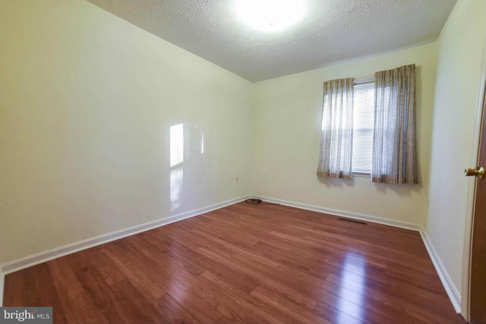 BEVERLY ESTATES - Residential