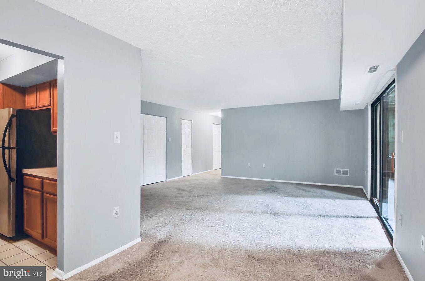 ROCKLAND RUN - Residential