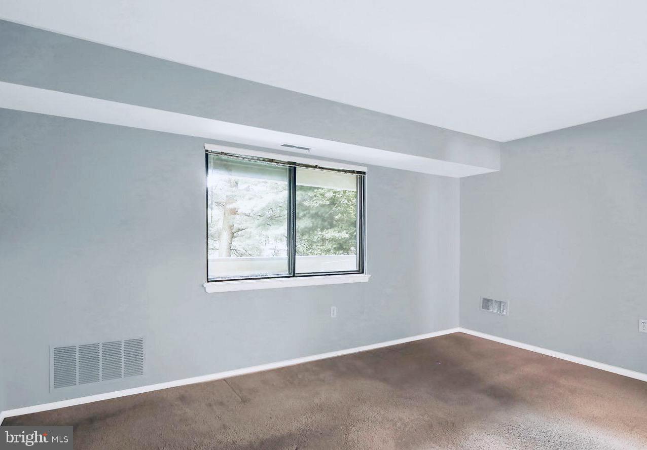 ROCKLAND RUN - Residential