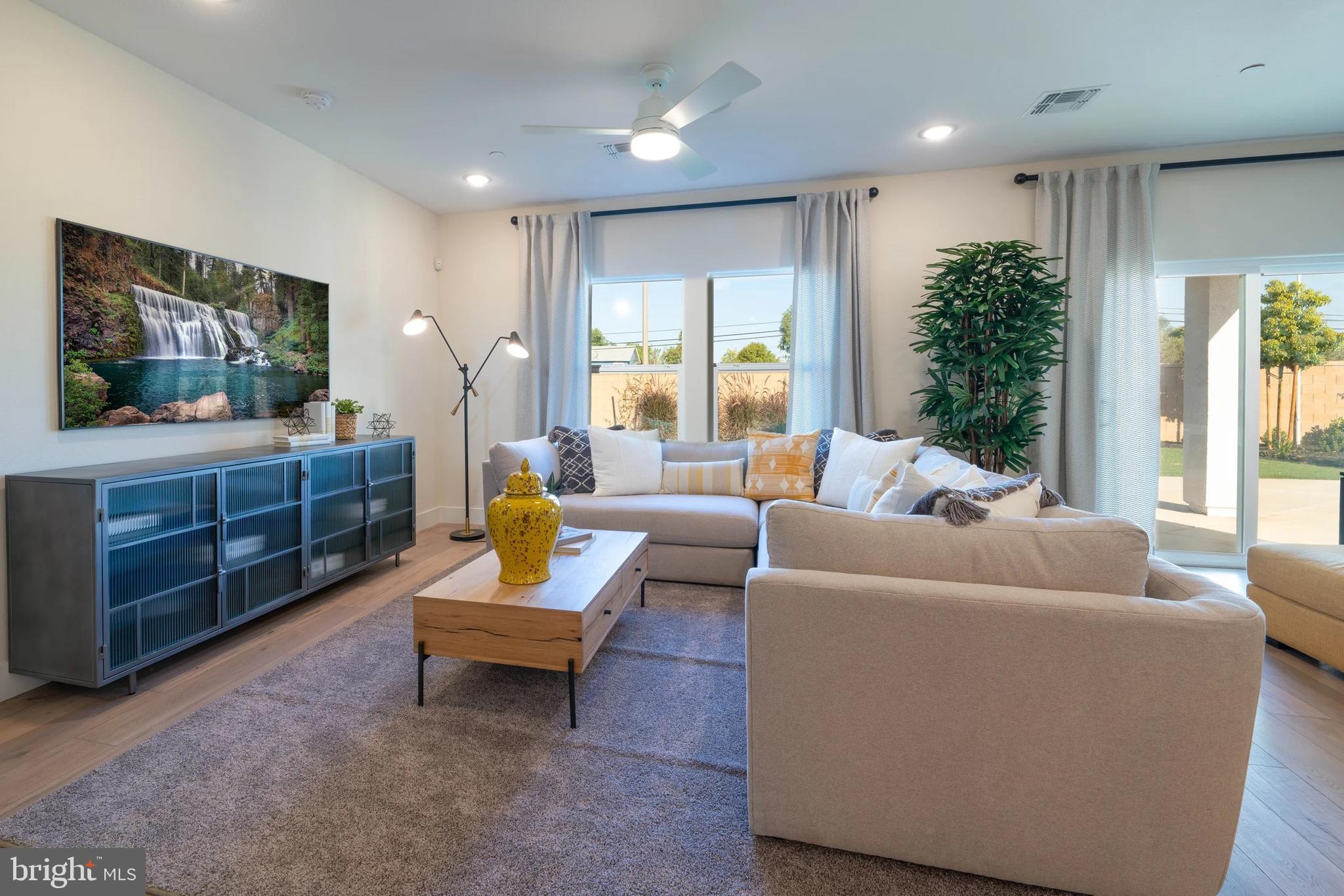 LIBERTY RUN - Residential