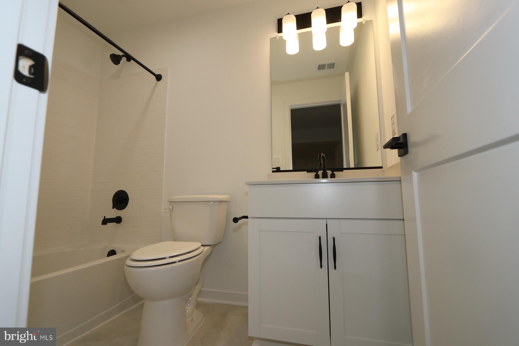 LIBERTY RUN - Residential