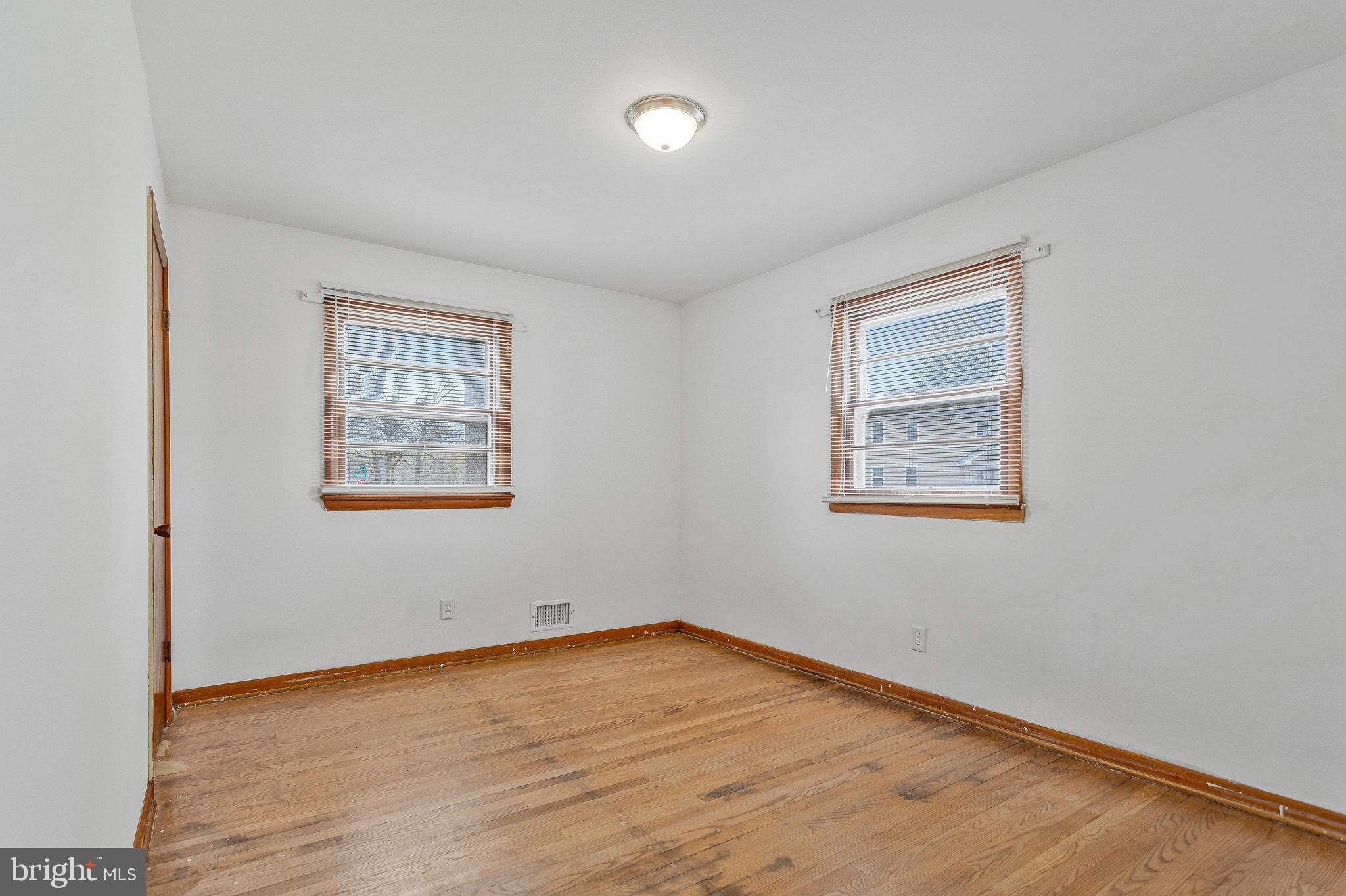 PASADENA - Residential