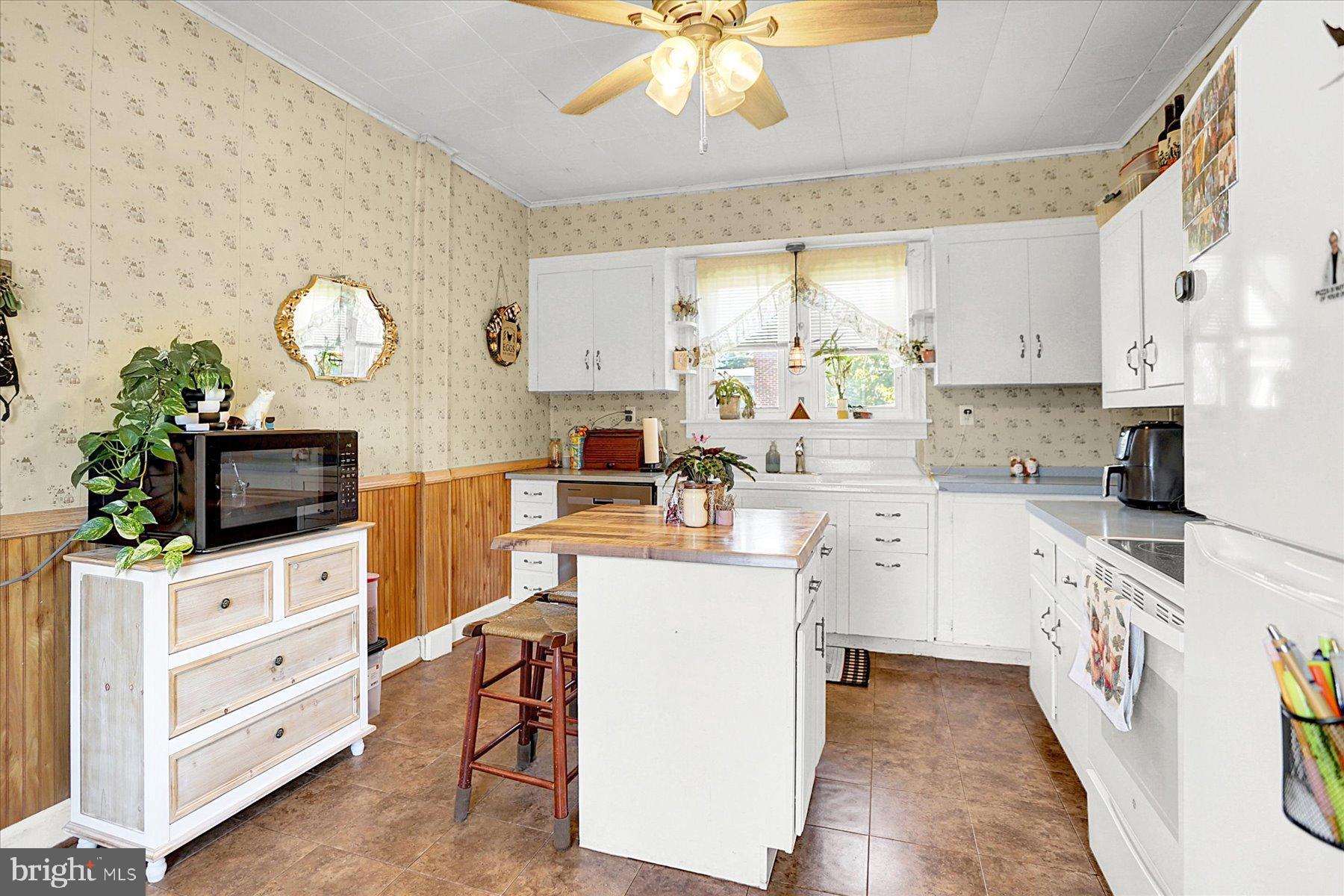 MILLERSBURG BOROUGH - Residential