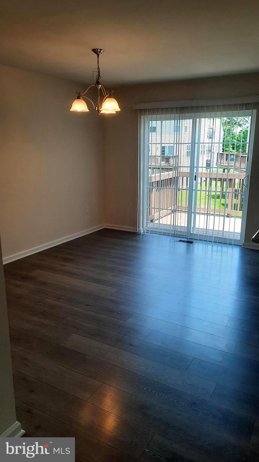 ADMIRALS QUAY - Residential Lease