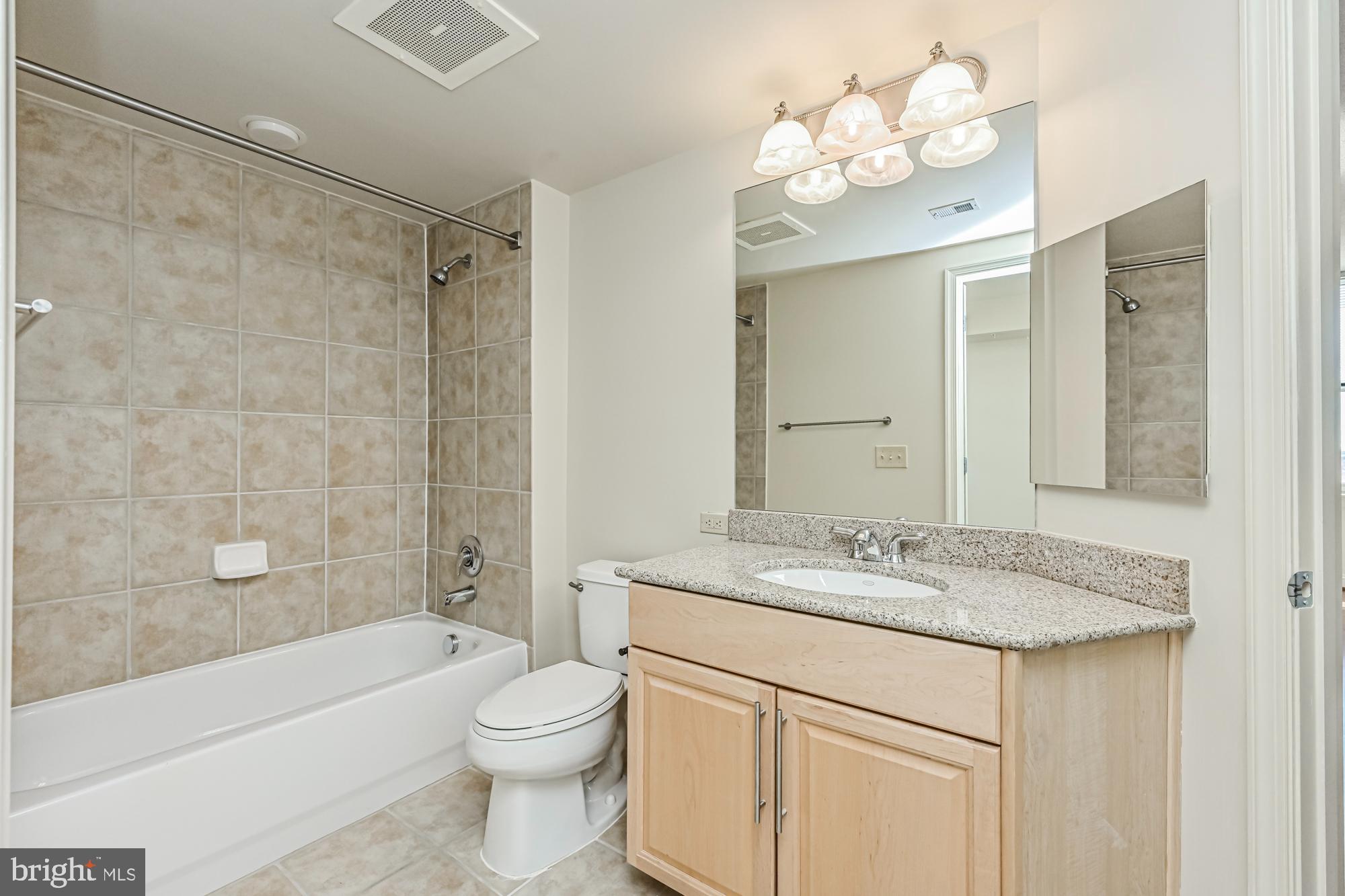 MERCER - Residential Lease