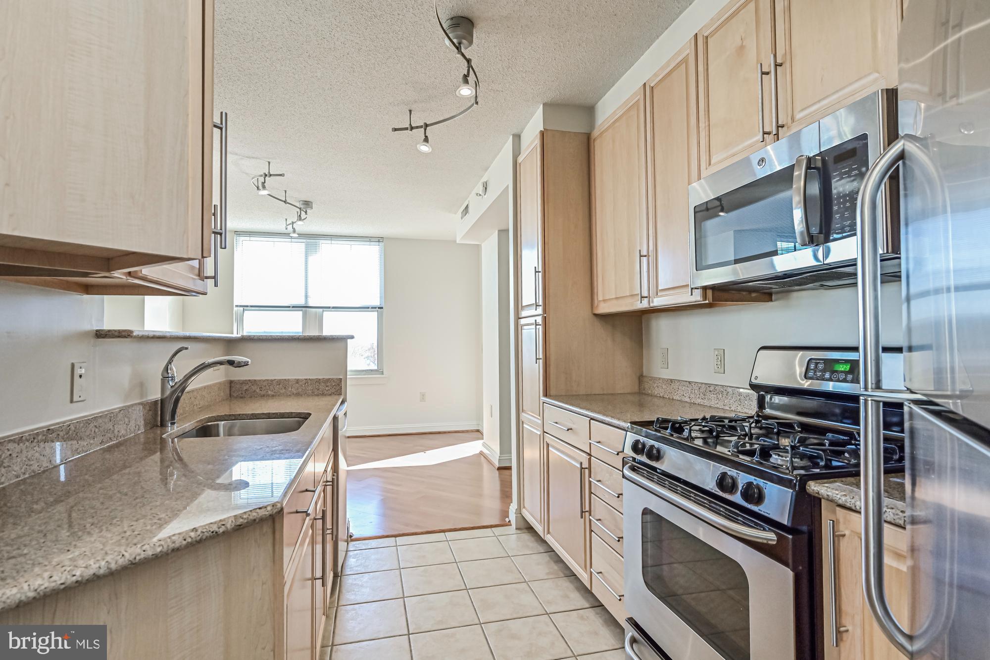 MERCER - Residential Lease