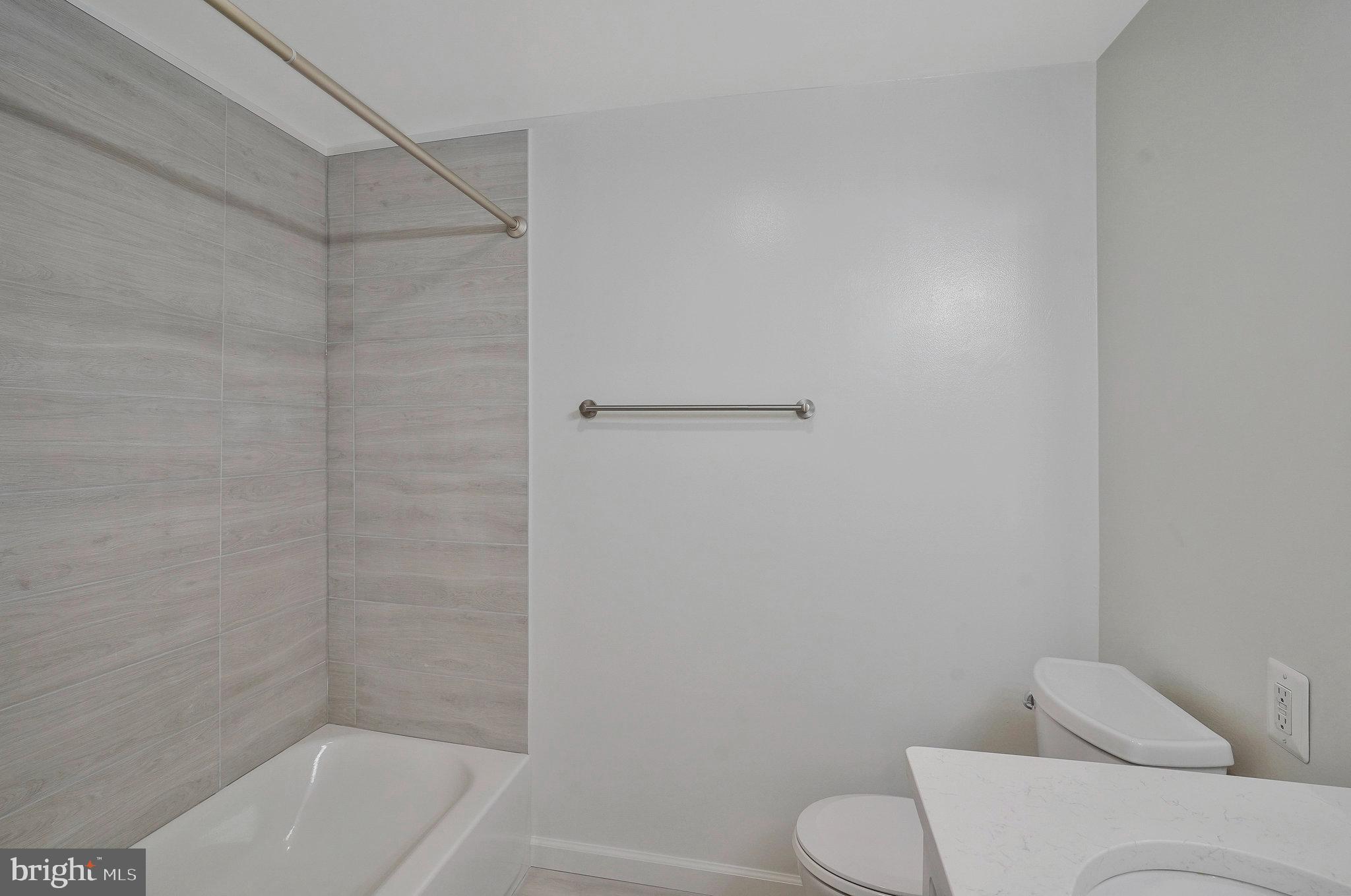 MAIN STREET GREEN - Residential