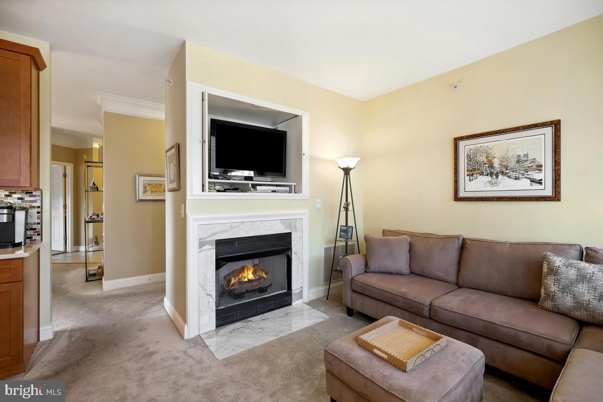 KENTLANDS - Residential