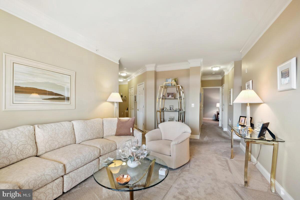 KENTLANDS - Residential