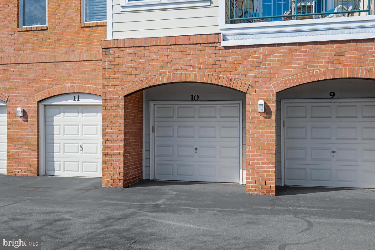 KENTLANDS - Residential