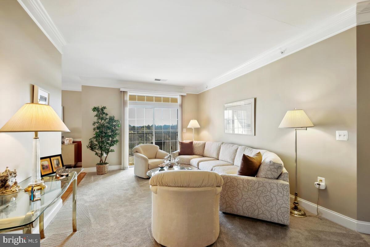 KENTLANDS - Residential