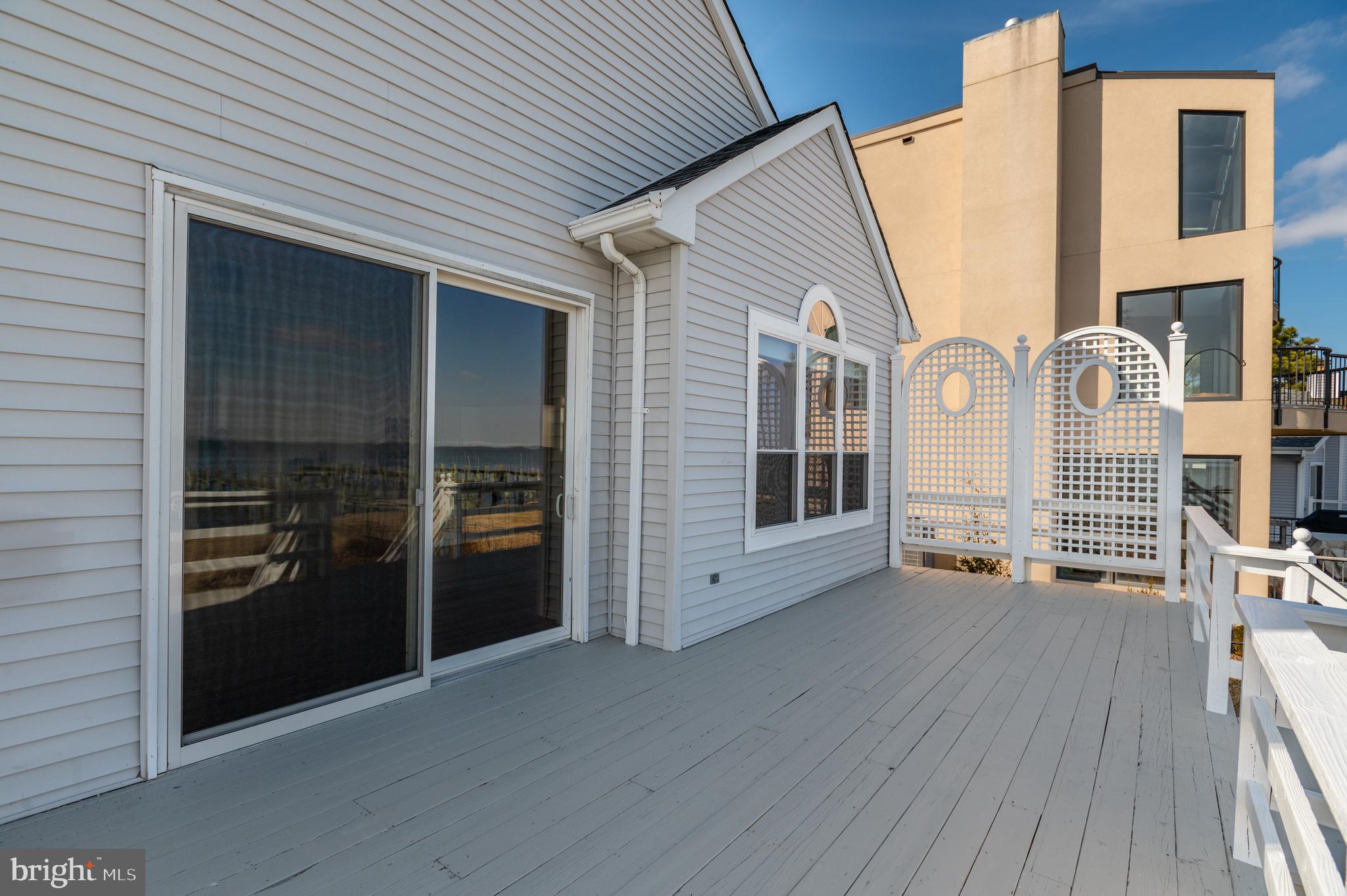 ARUNDEL ON THE BAY - Residential Lease