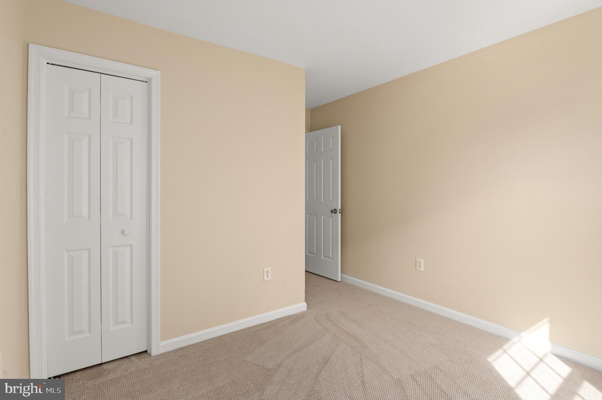 ARUNDEL ON THE BAY - Residential Lease