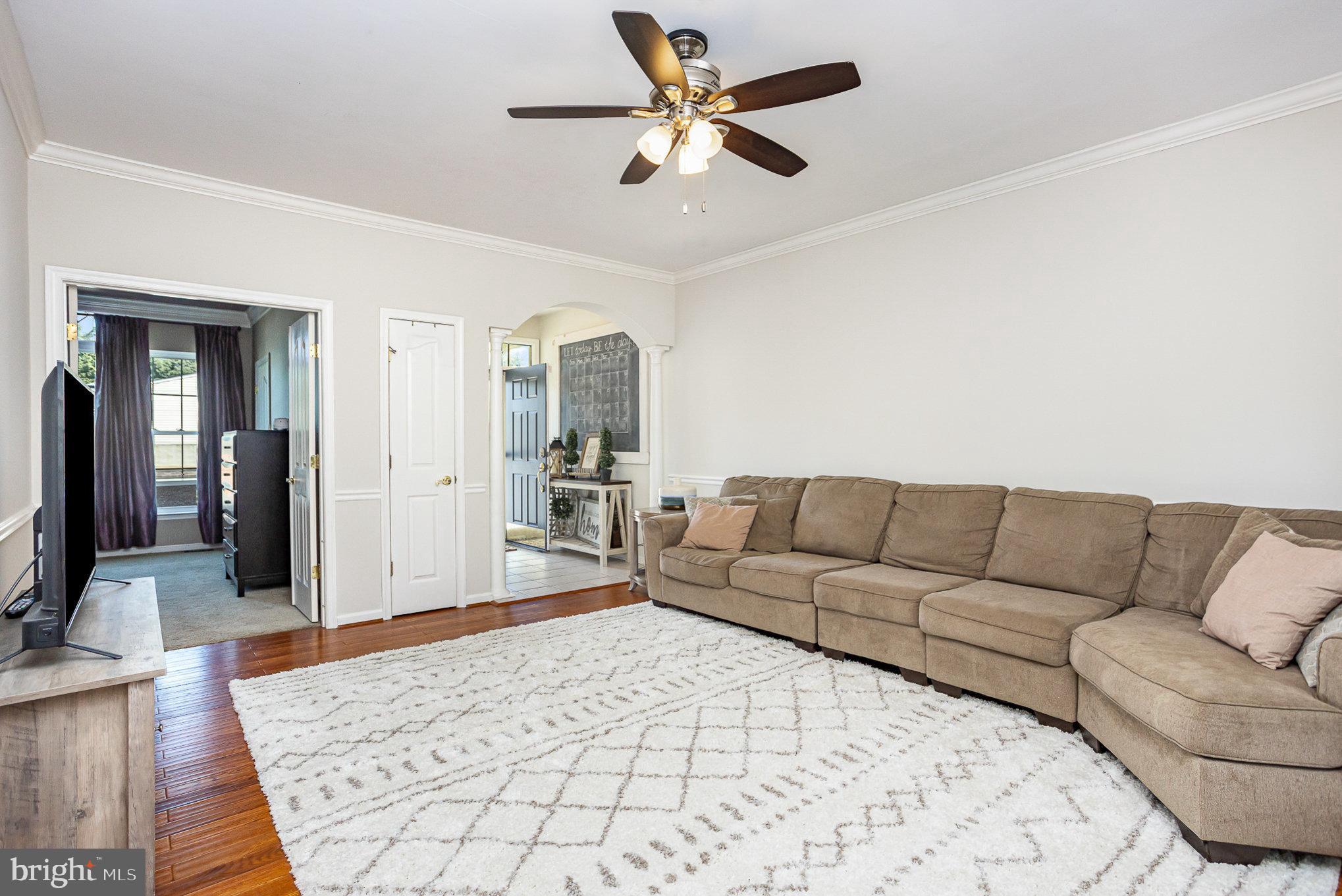 423 DEERHILL CIRCLE