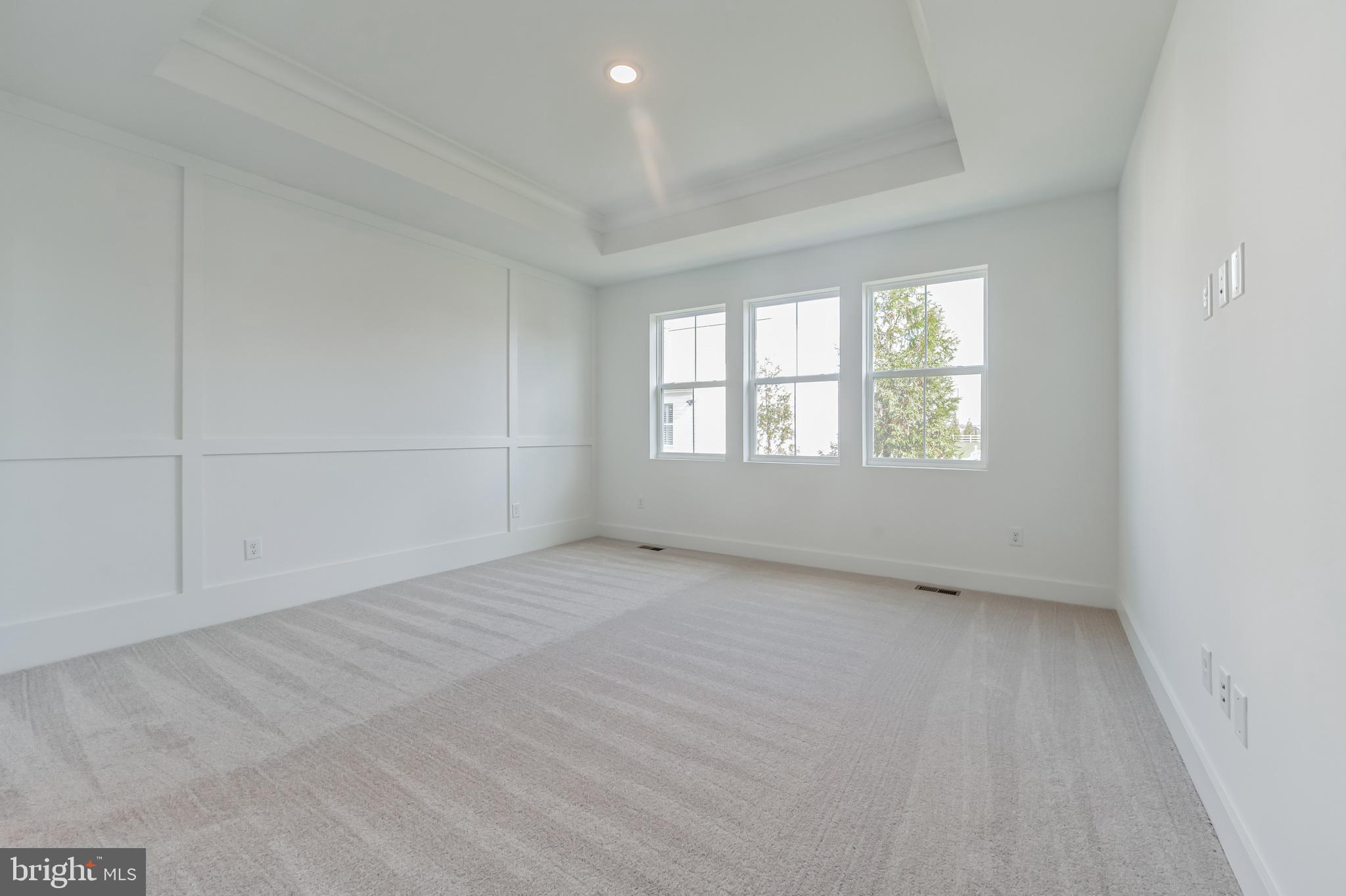LIBERTY WEST - Residential