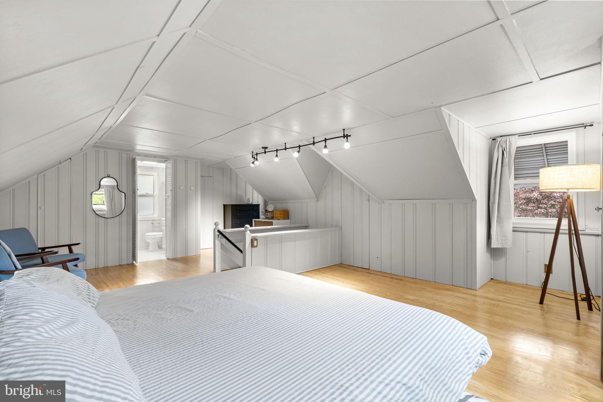 UNIVERSITY PARK - Residential