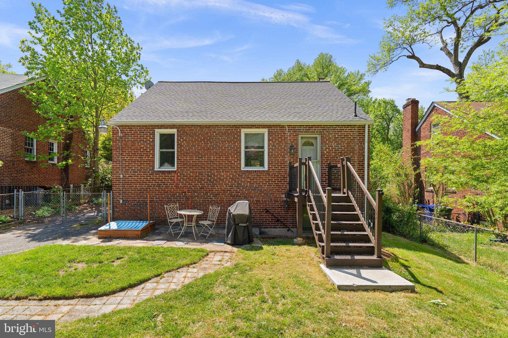 UNIVERSITY PARK - Residential