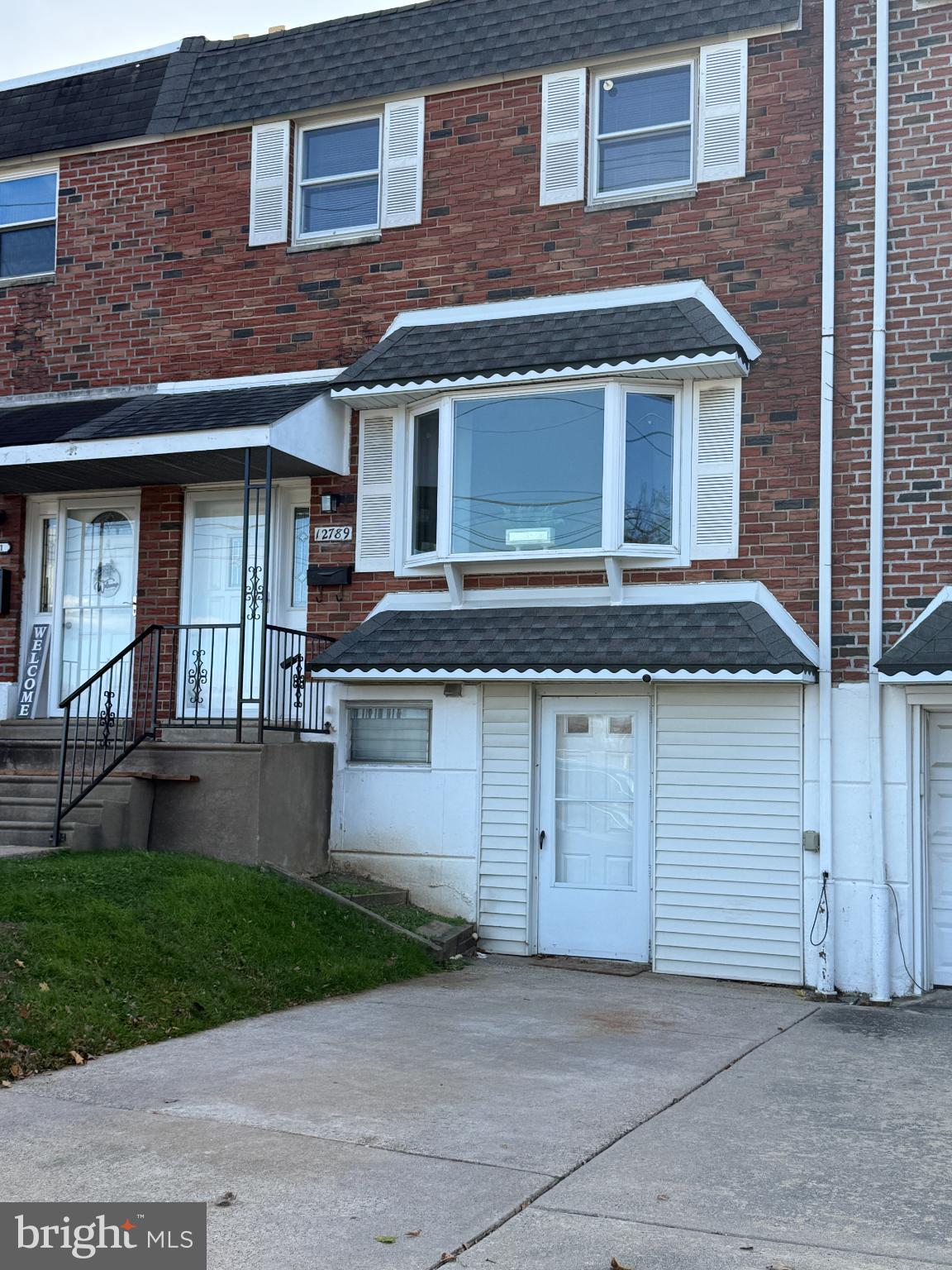 PARKWOOD - Residential Lease