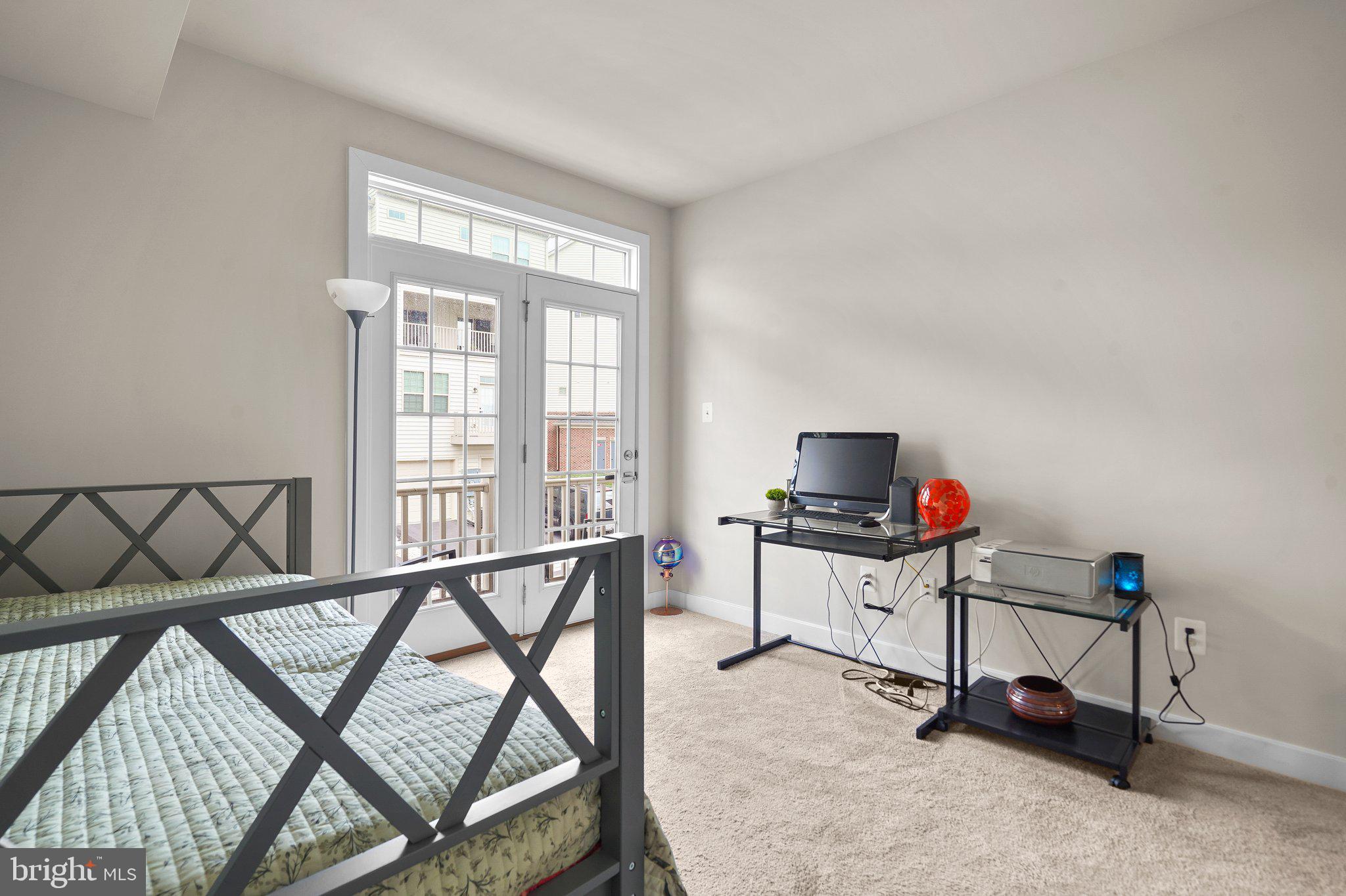 OAKDALE VILLAGE - Residential Lease