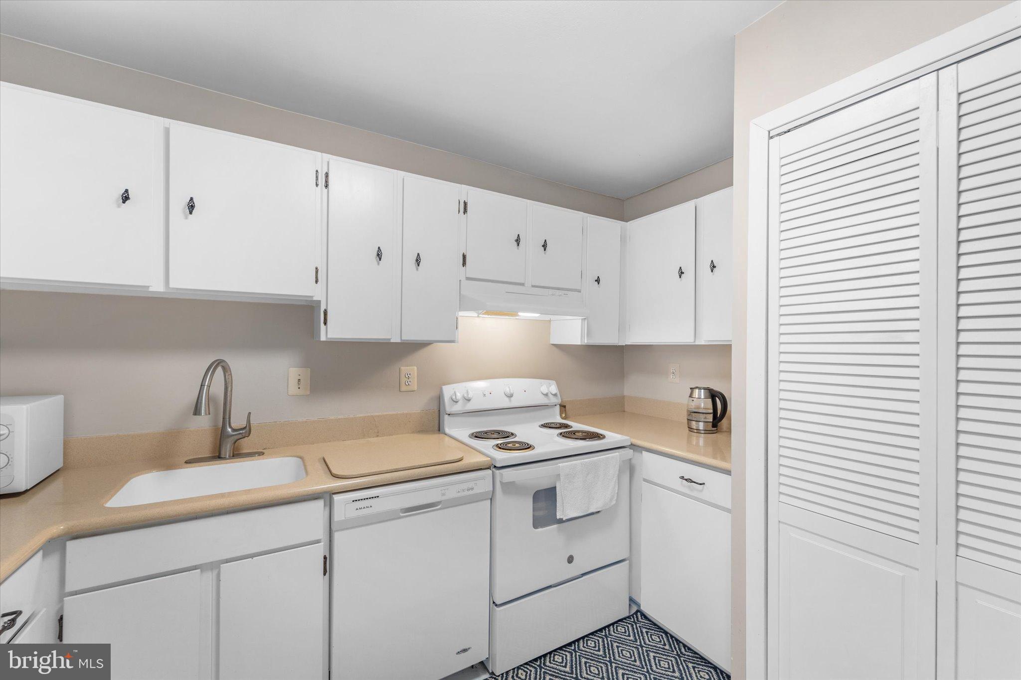 WINDING BROOK - Residential