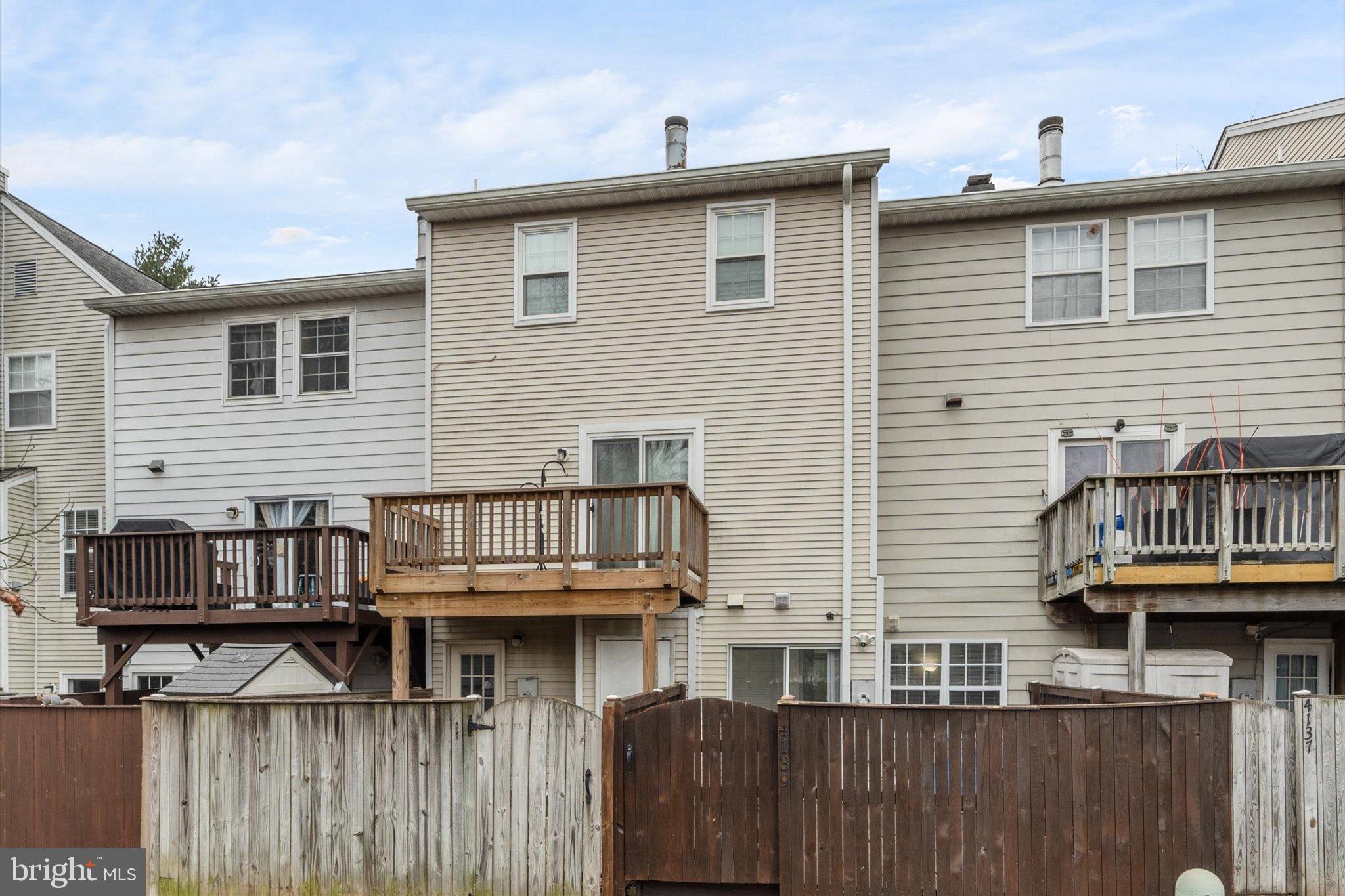 WINDING BROOK - Residential