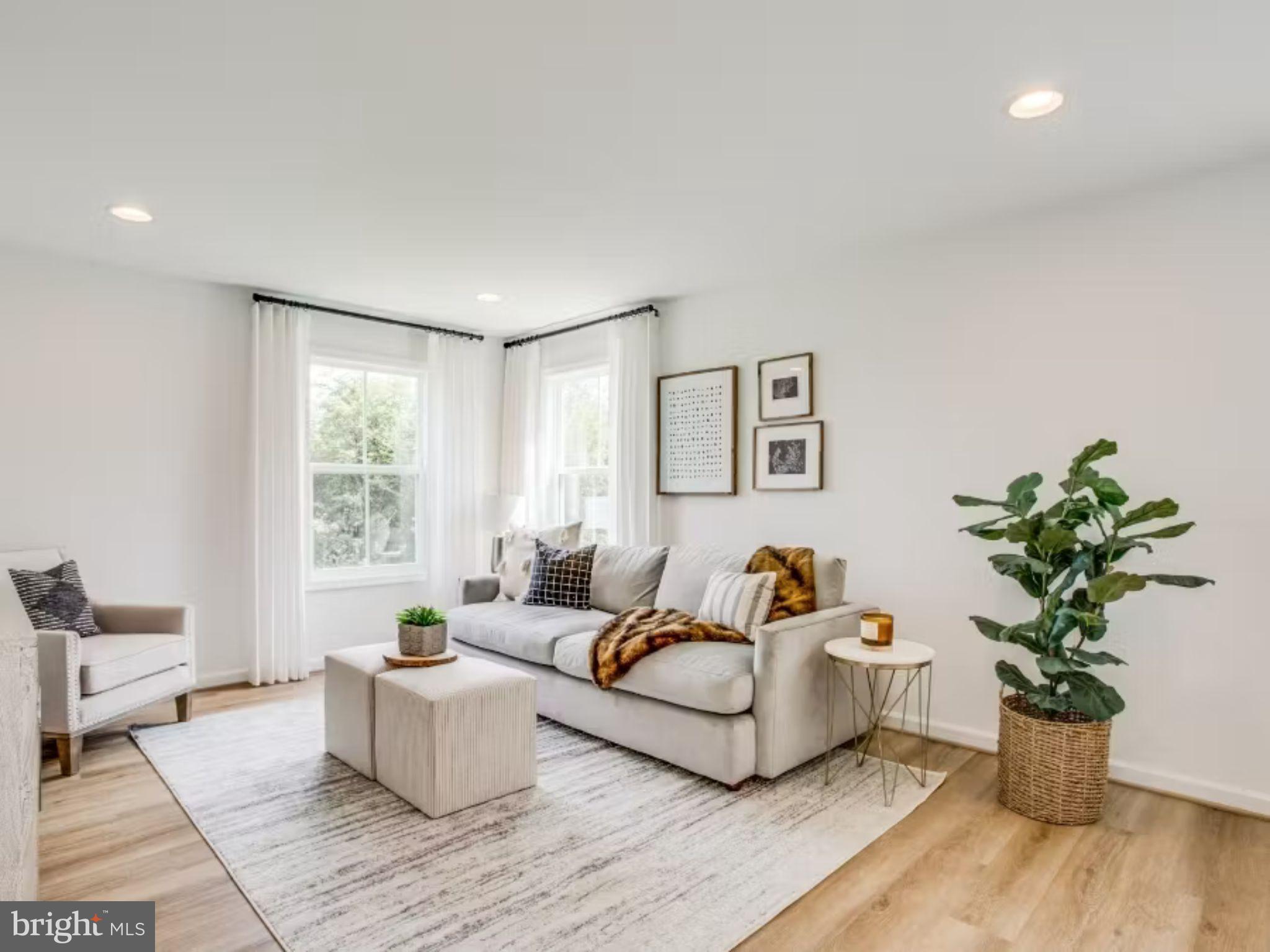 FAWN LAKE - Residential