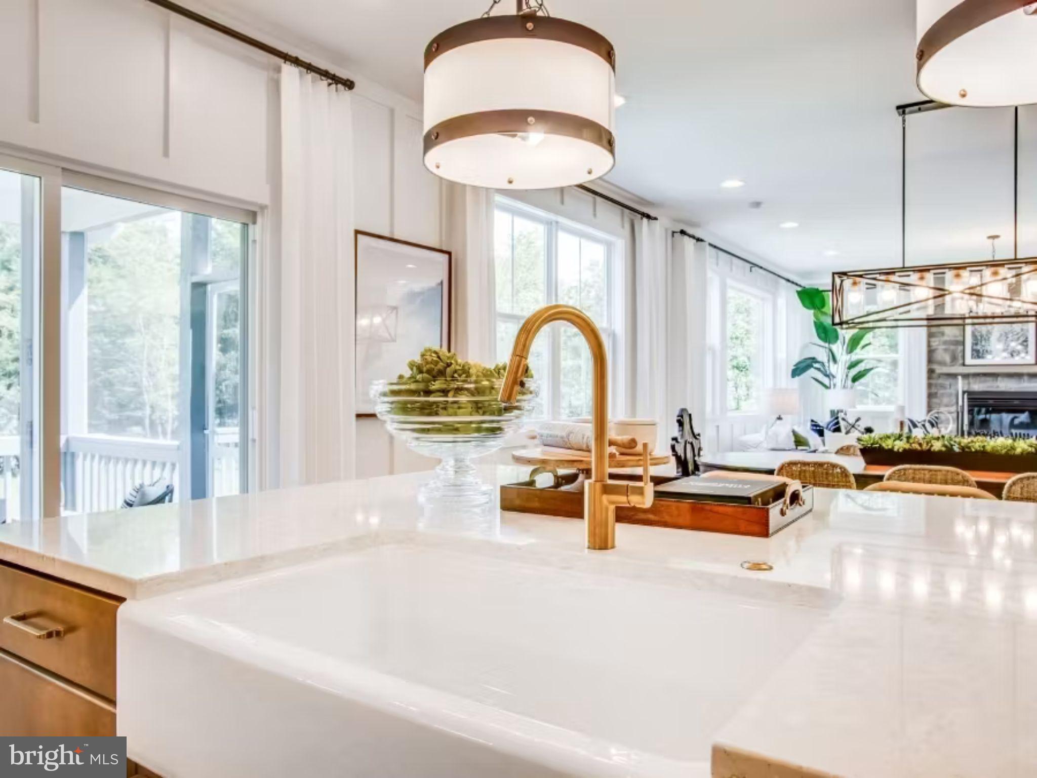 FAWN LAKE - Residential