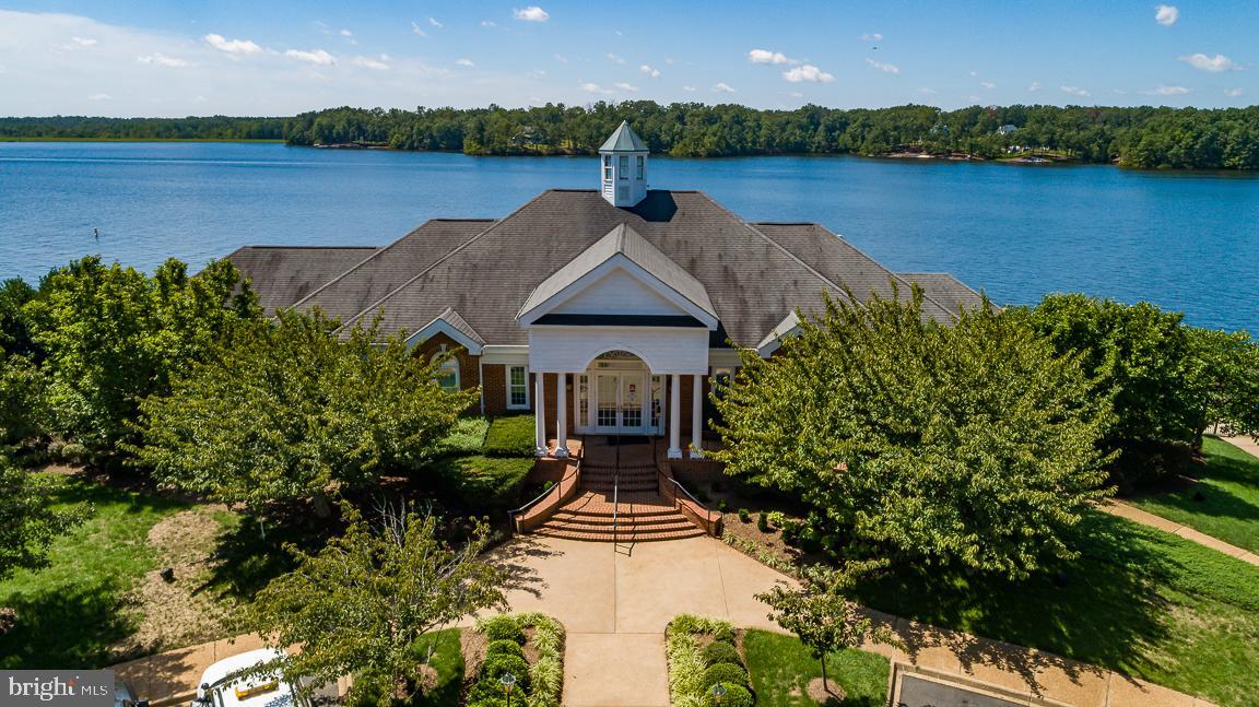 FAWN LAKE - Residential