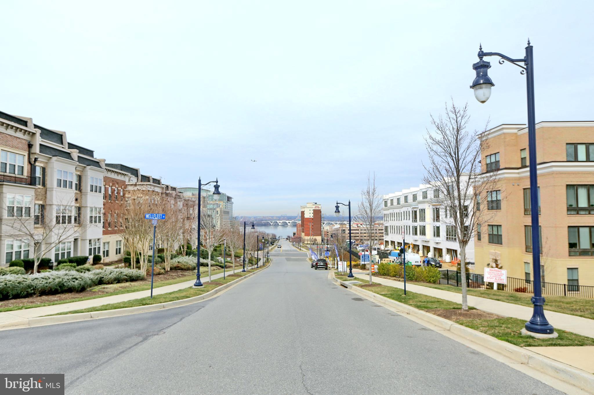POTOMAC OVERLOOK AT NATIONAL HARBOR - Residential