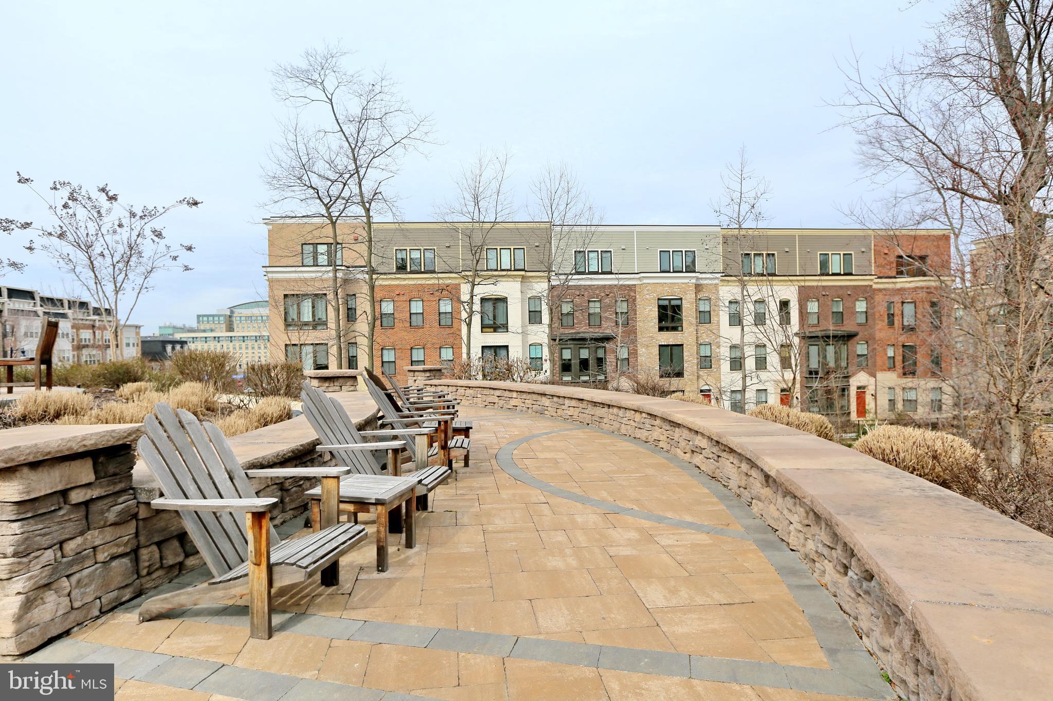 POTOMAC OVERLOOK AT NATIONAL HARBOR - Residential