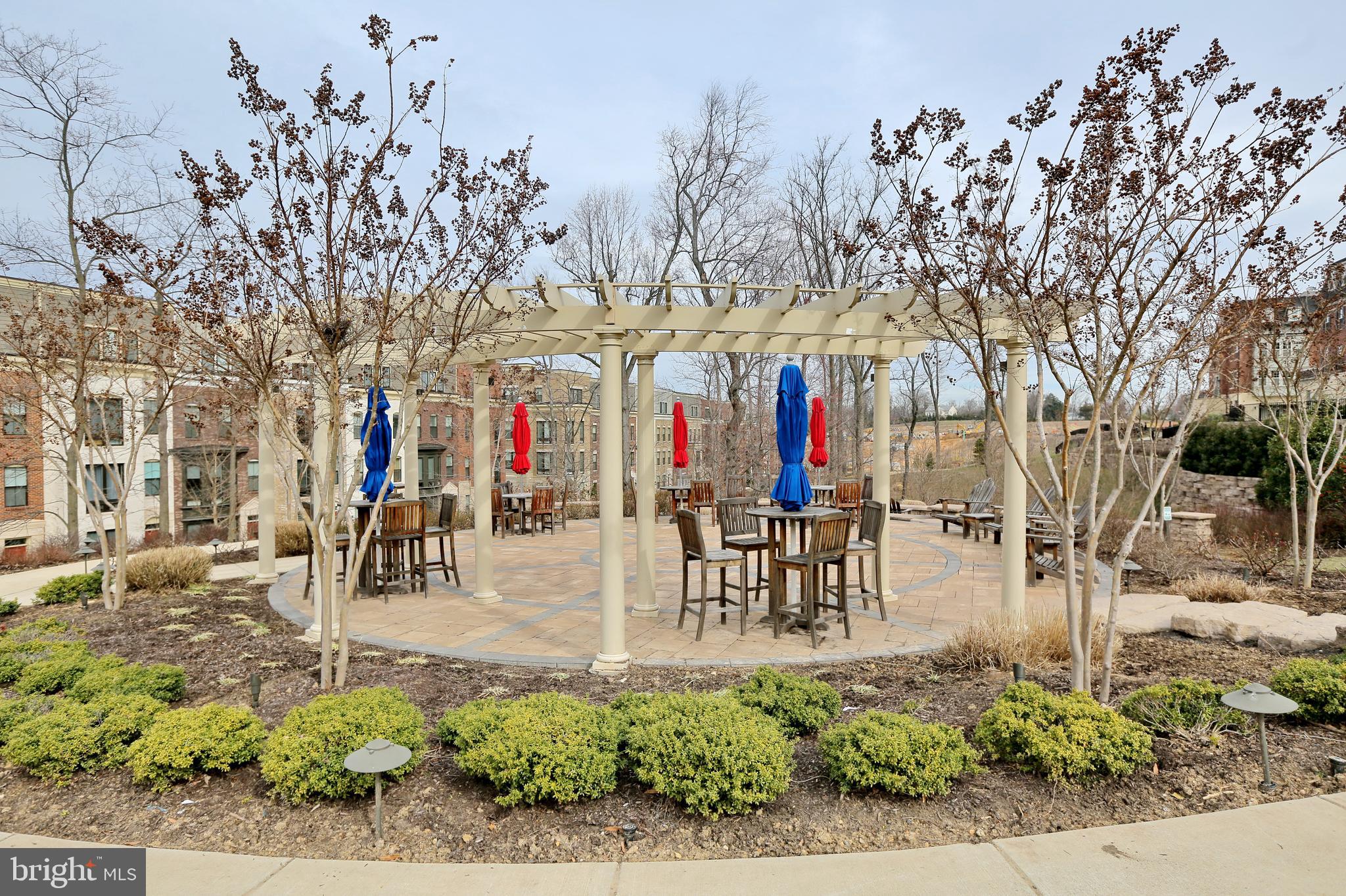 POTOMAC OVERLOOK AT NATIONAL HARBOR - Residential