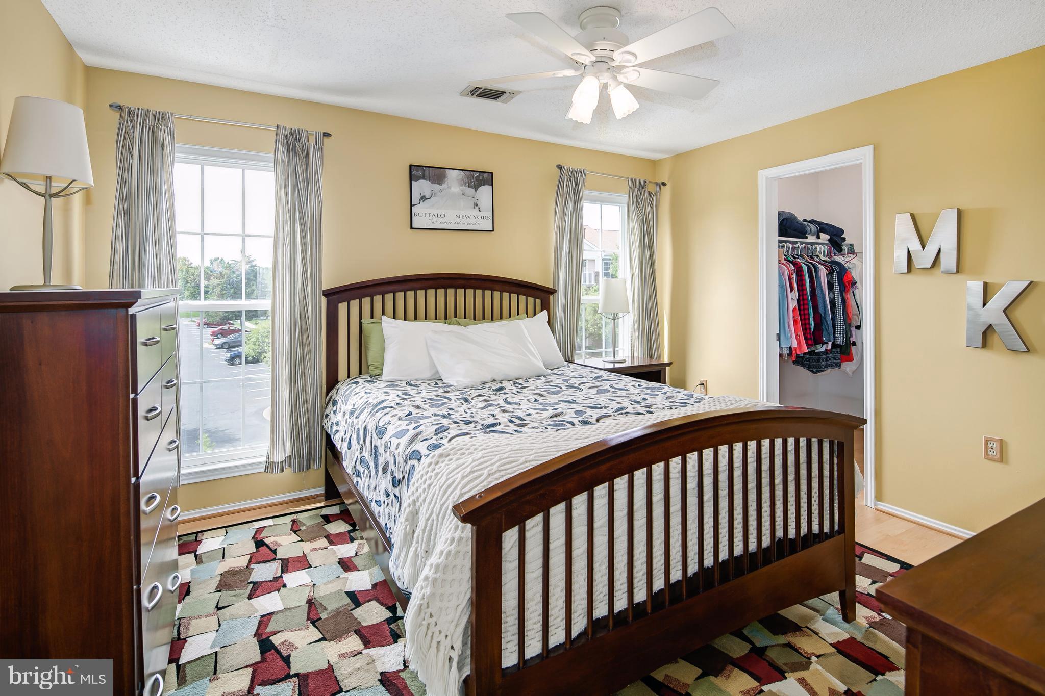 ASHBURN FARM - Residential