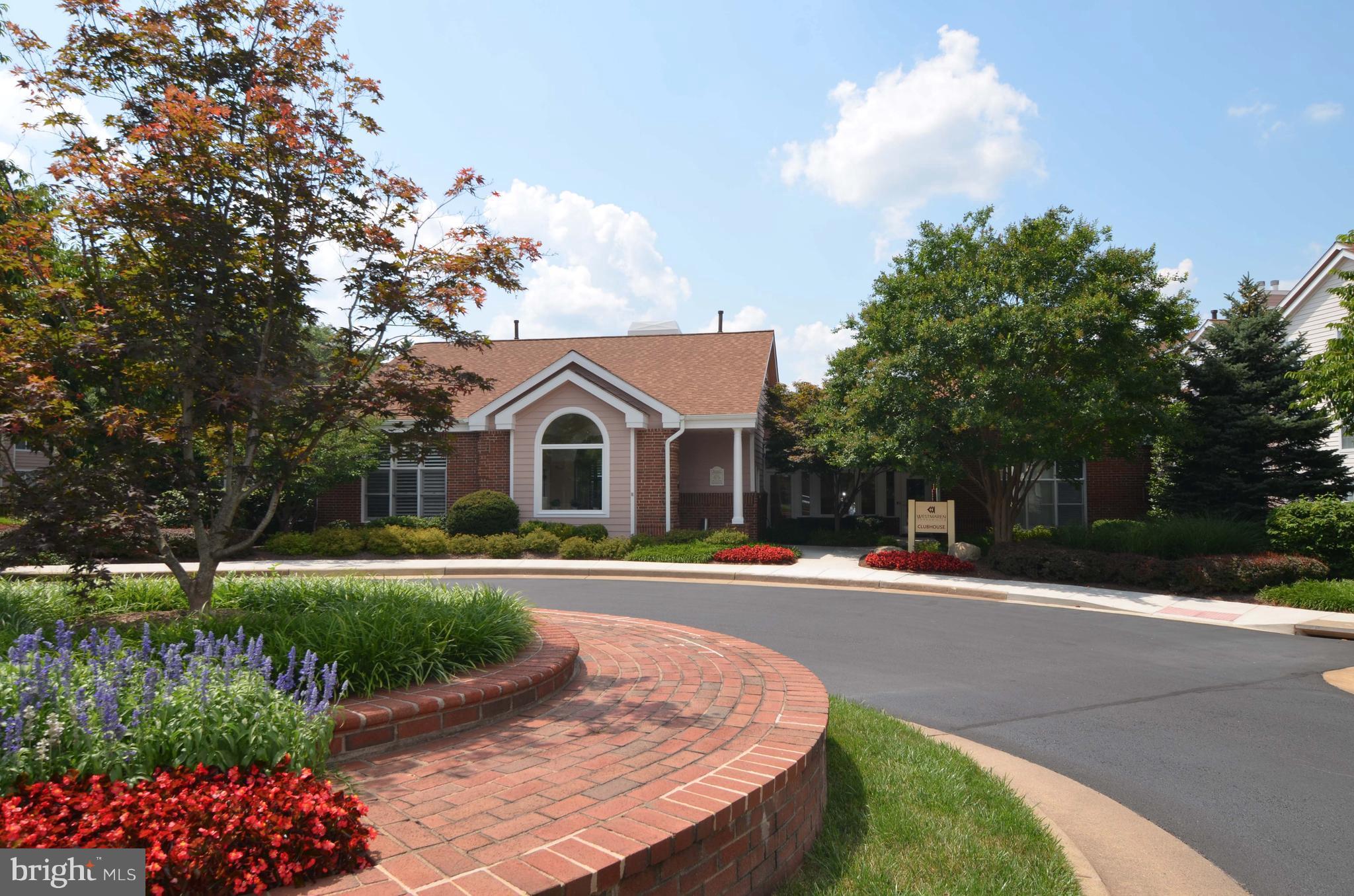 ASHBURN FARM - Residential