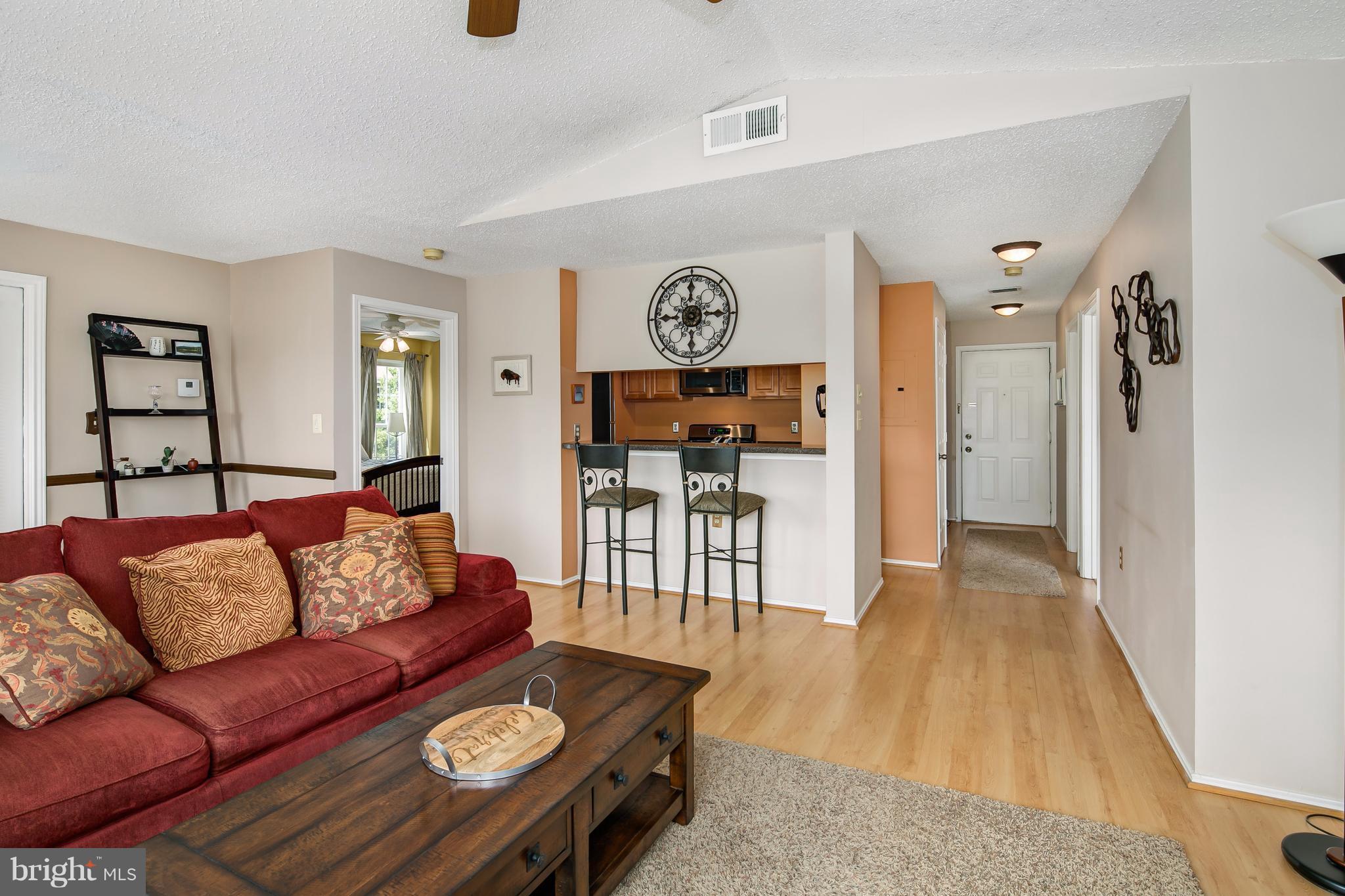 ASHBURN FARM - Residential