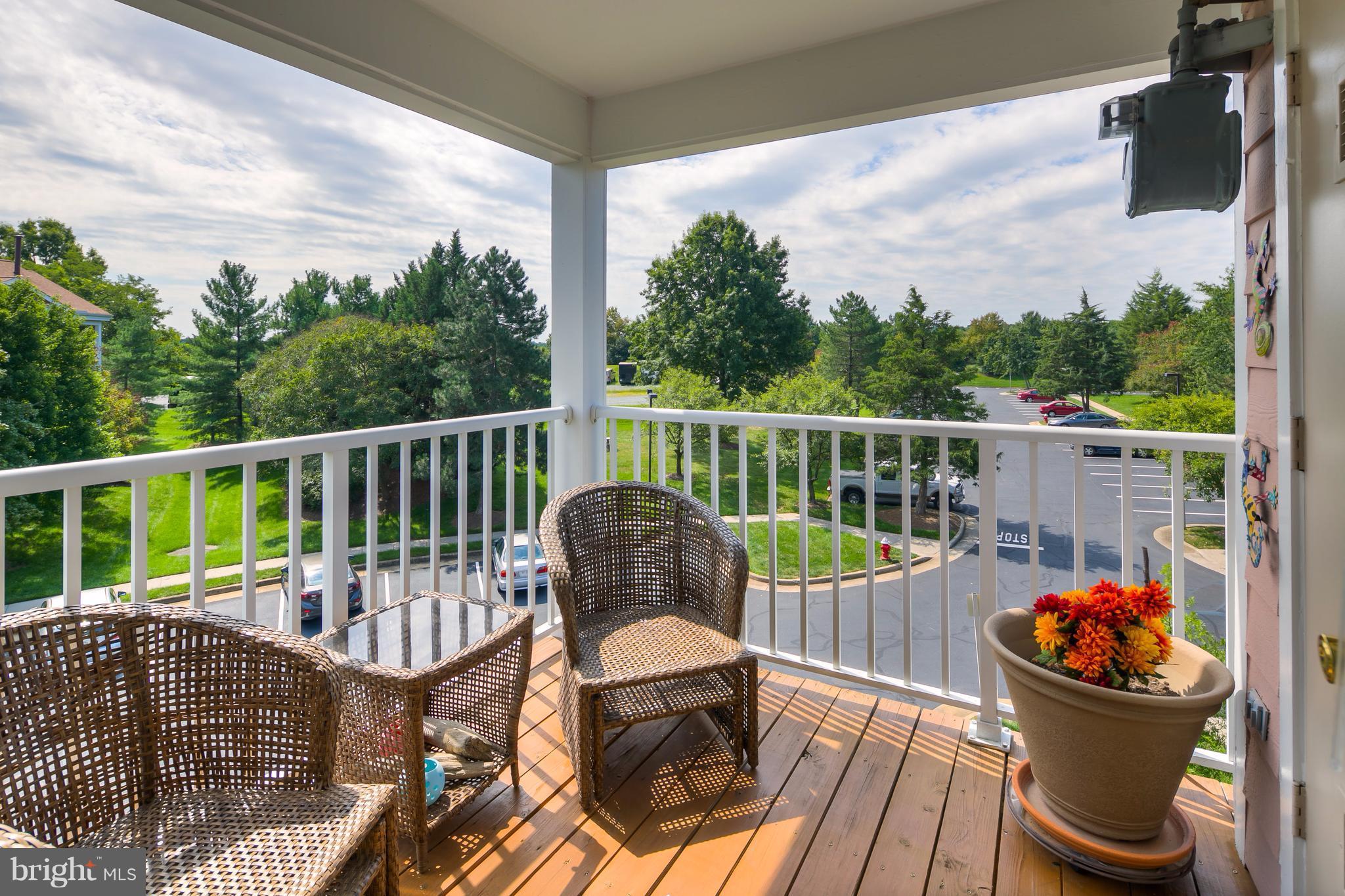 ASHBURN FARM - Residential