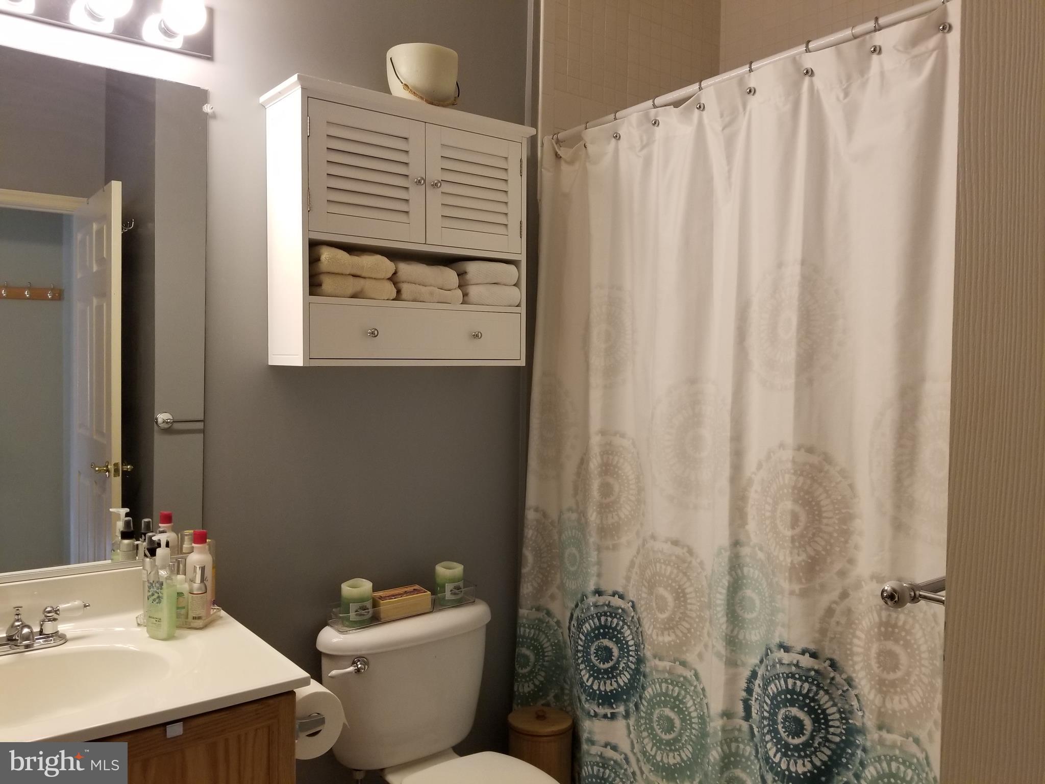 CAMERON GROVE - Residential