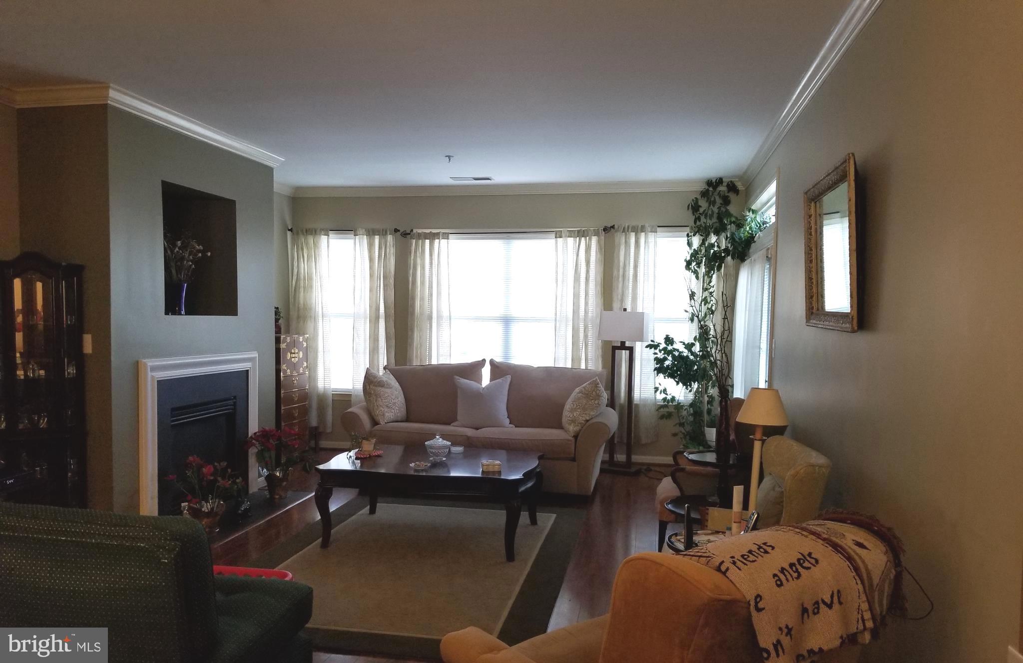 CAMERON GROVE - Residential