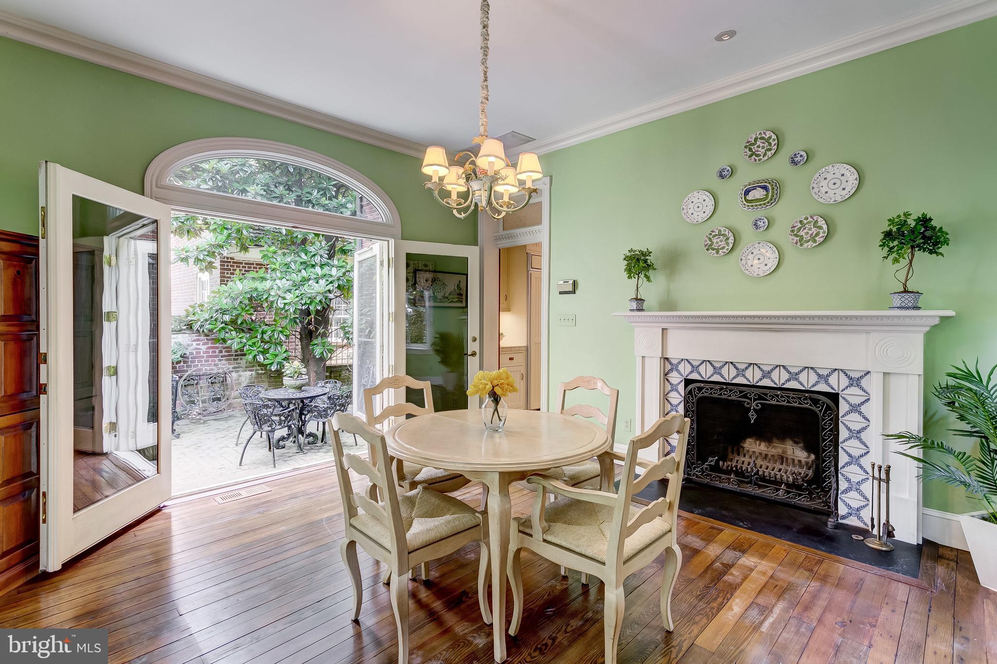 HISTORIC DISTRICT - Residential