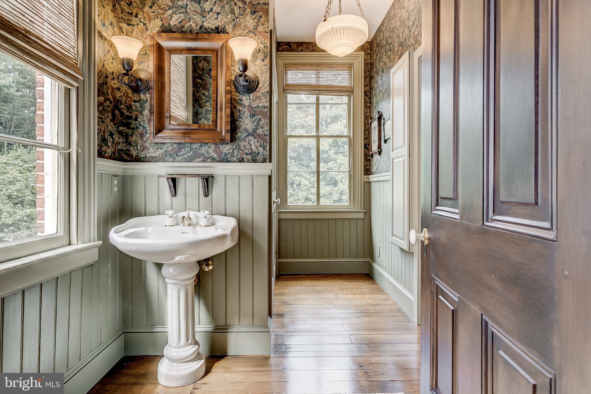 HISTORIC DISTRICT - Residential