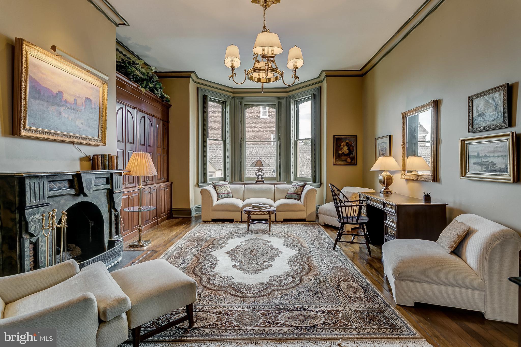 HISTORIC DISTRICT - Residential