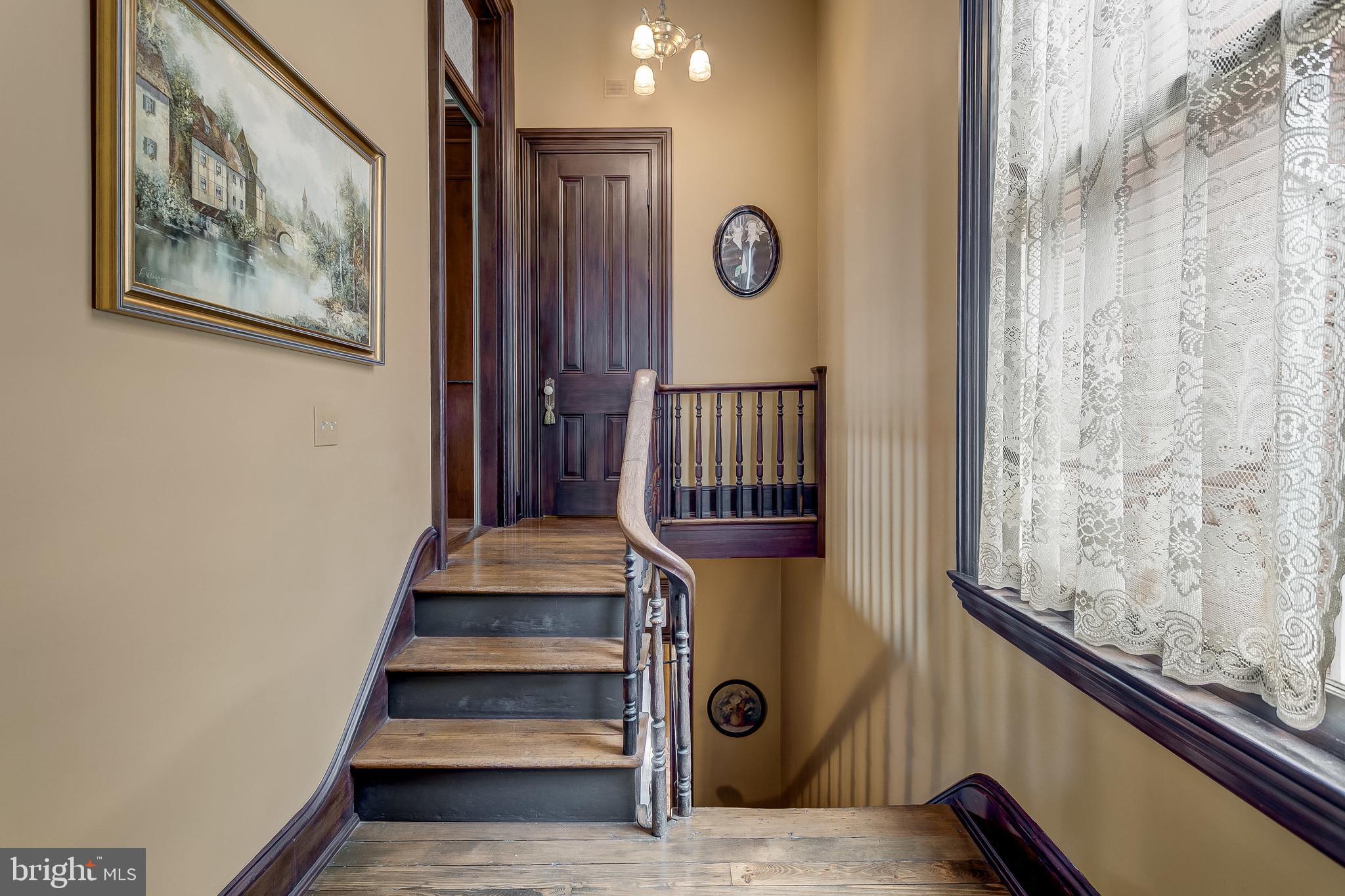 HISTORIC DISTRICT - Residential