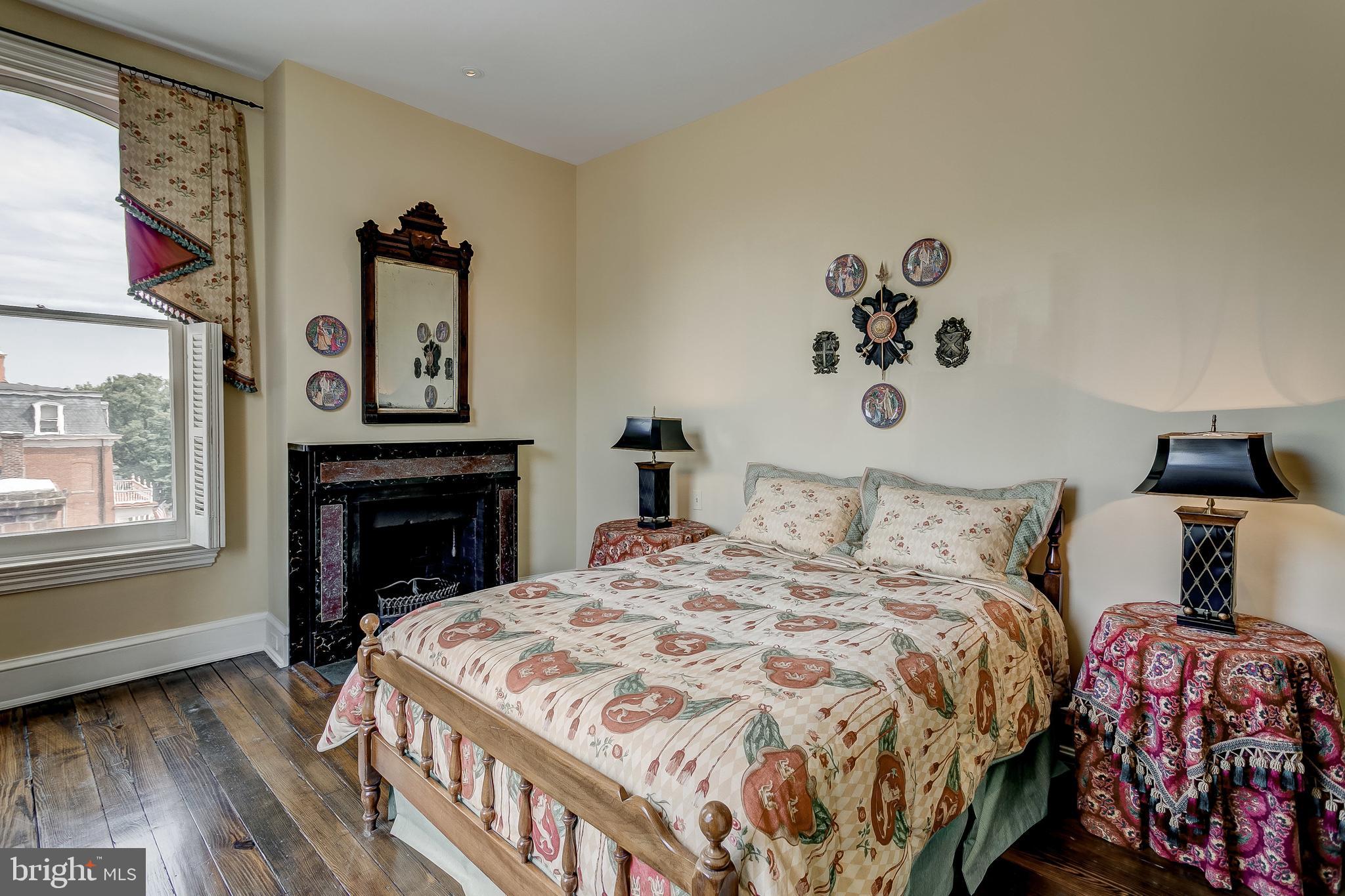 HISTORIC DISTRICT - Residential