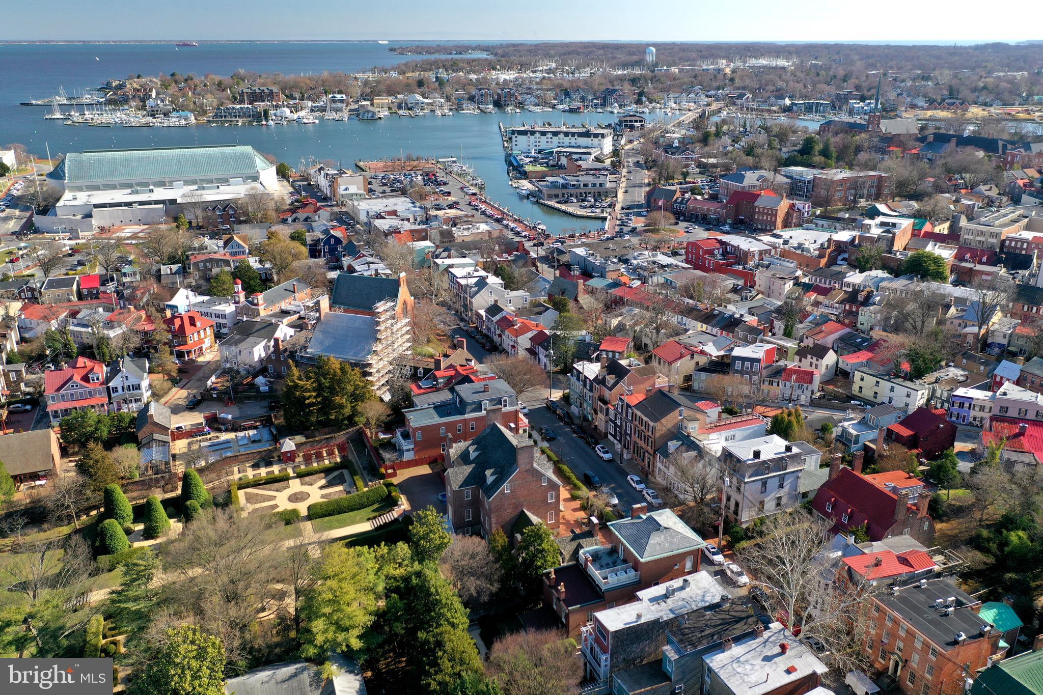 HISTORIC DISTRICT - Residential