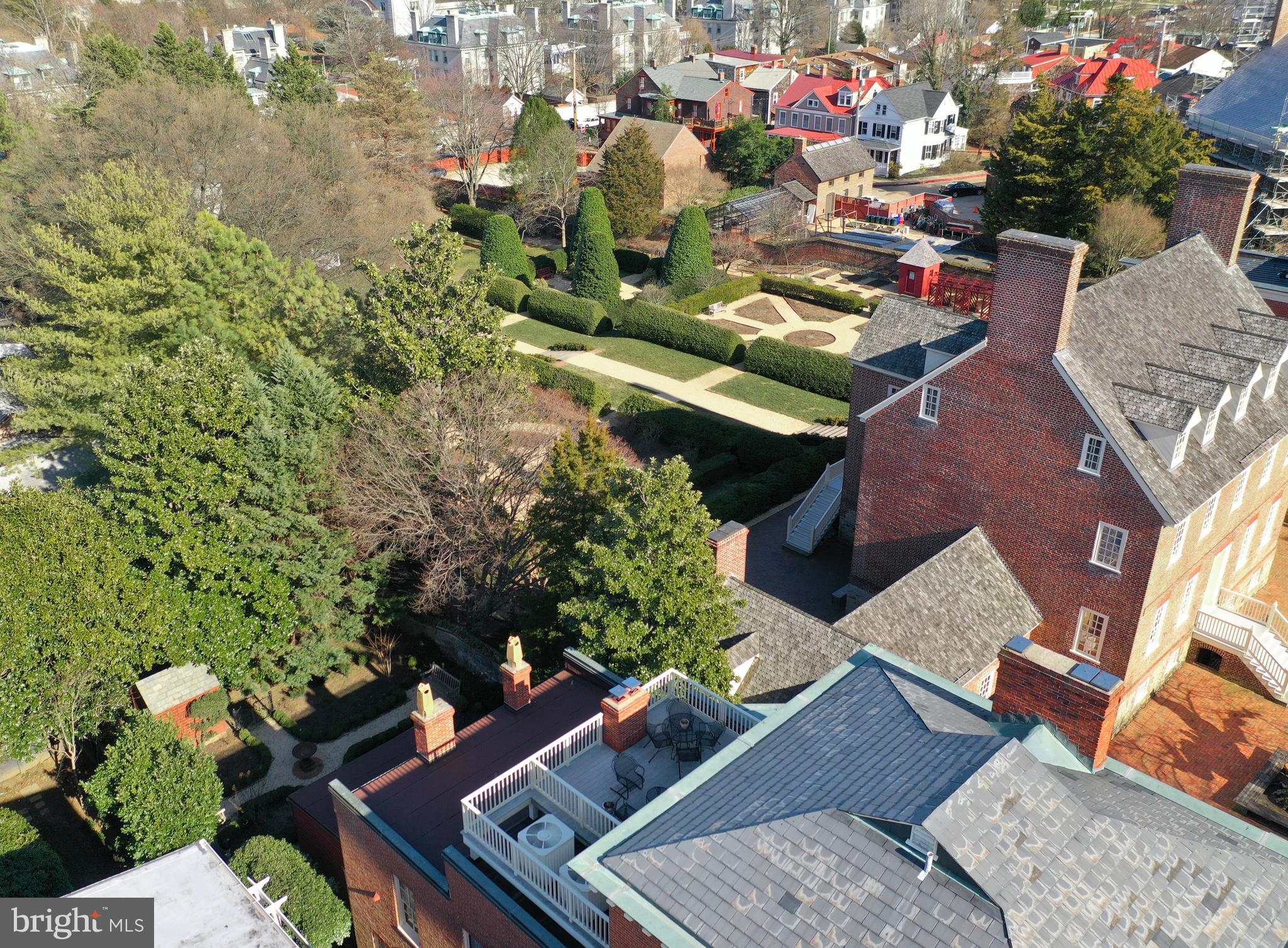 HISTORIC DISTRICT - Residential